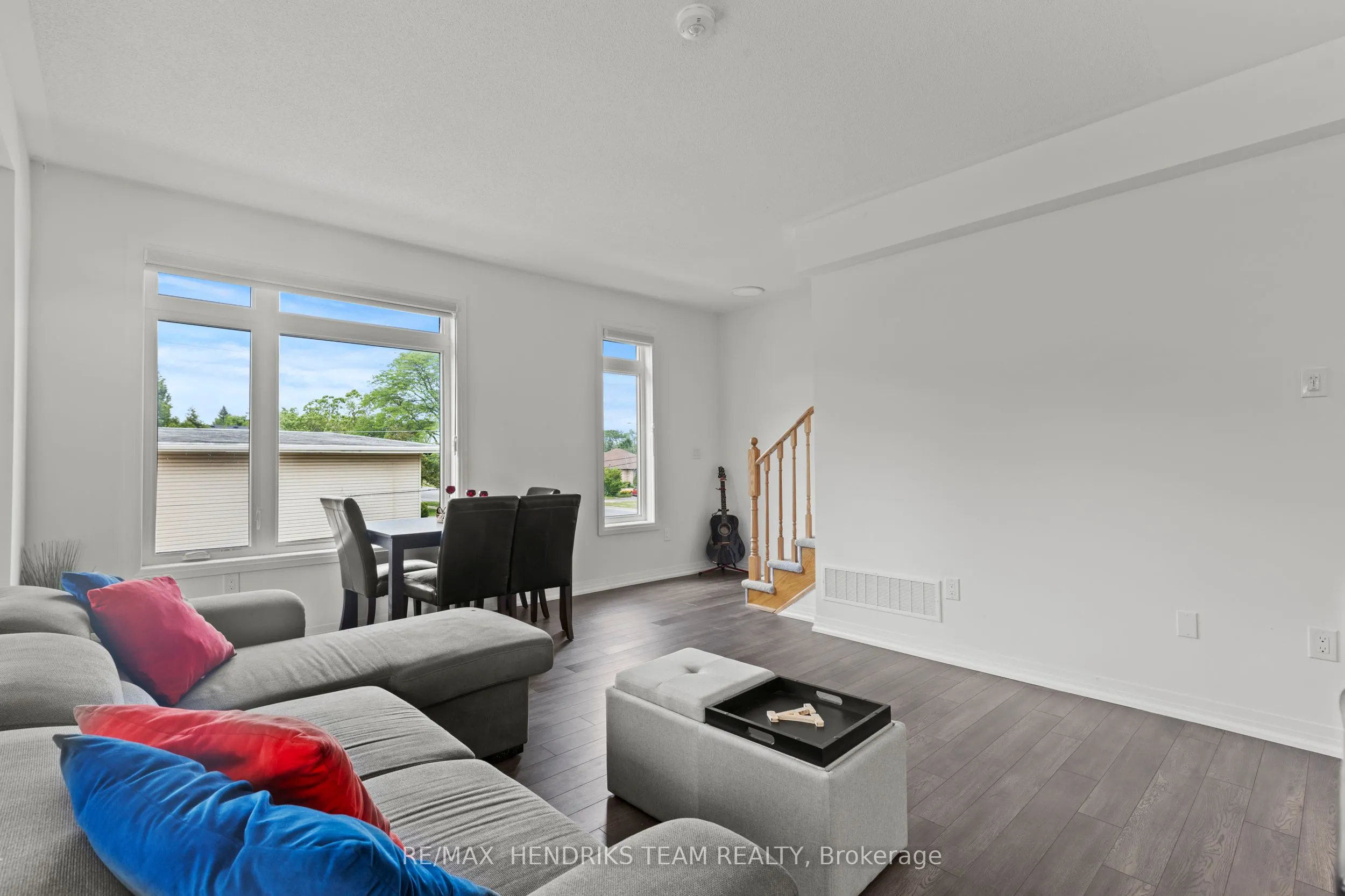 48 Sidney Rose Common, #48