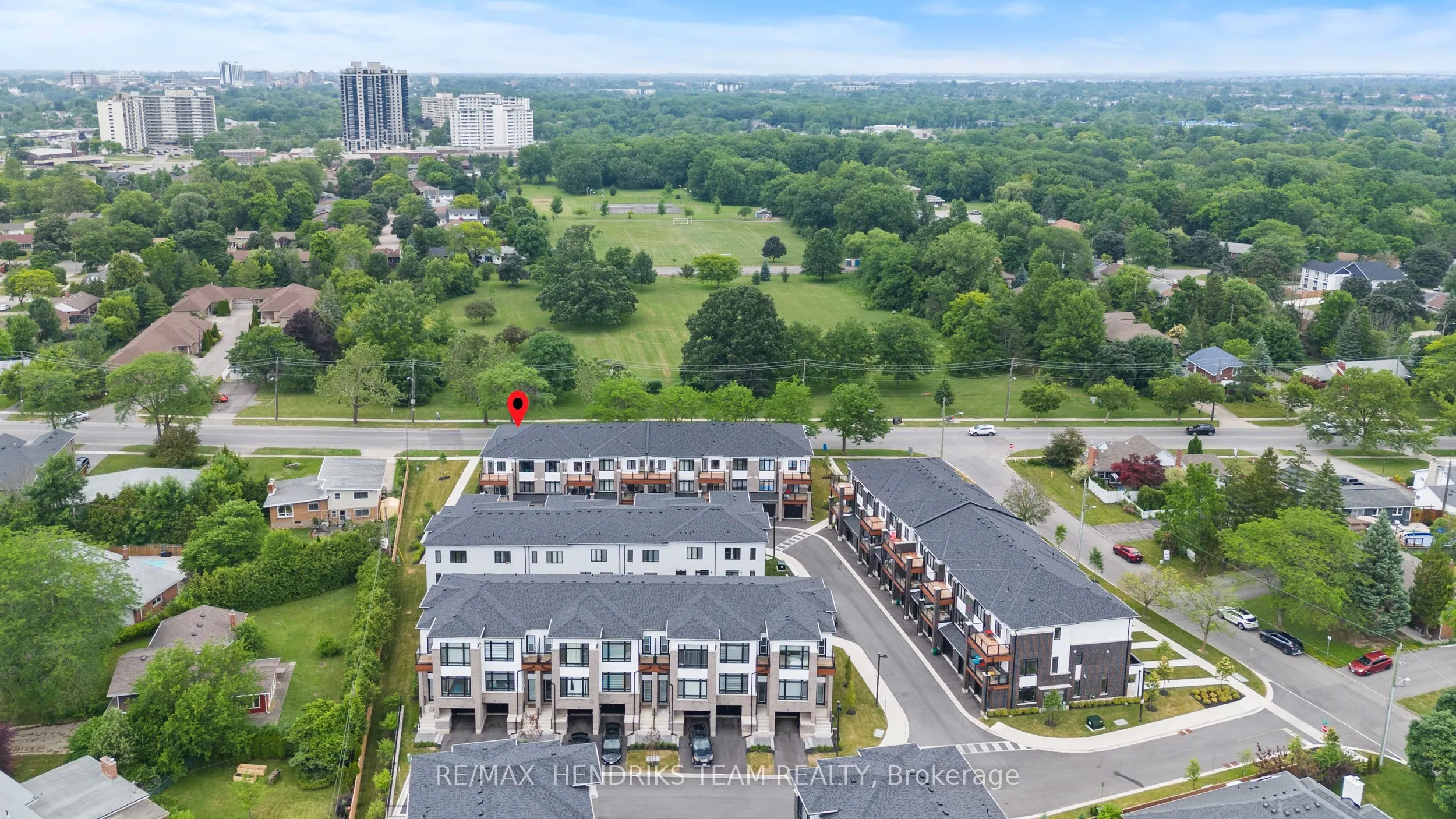 48 Sidney Rose Common, #48