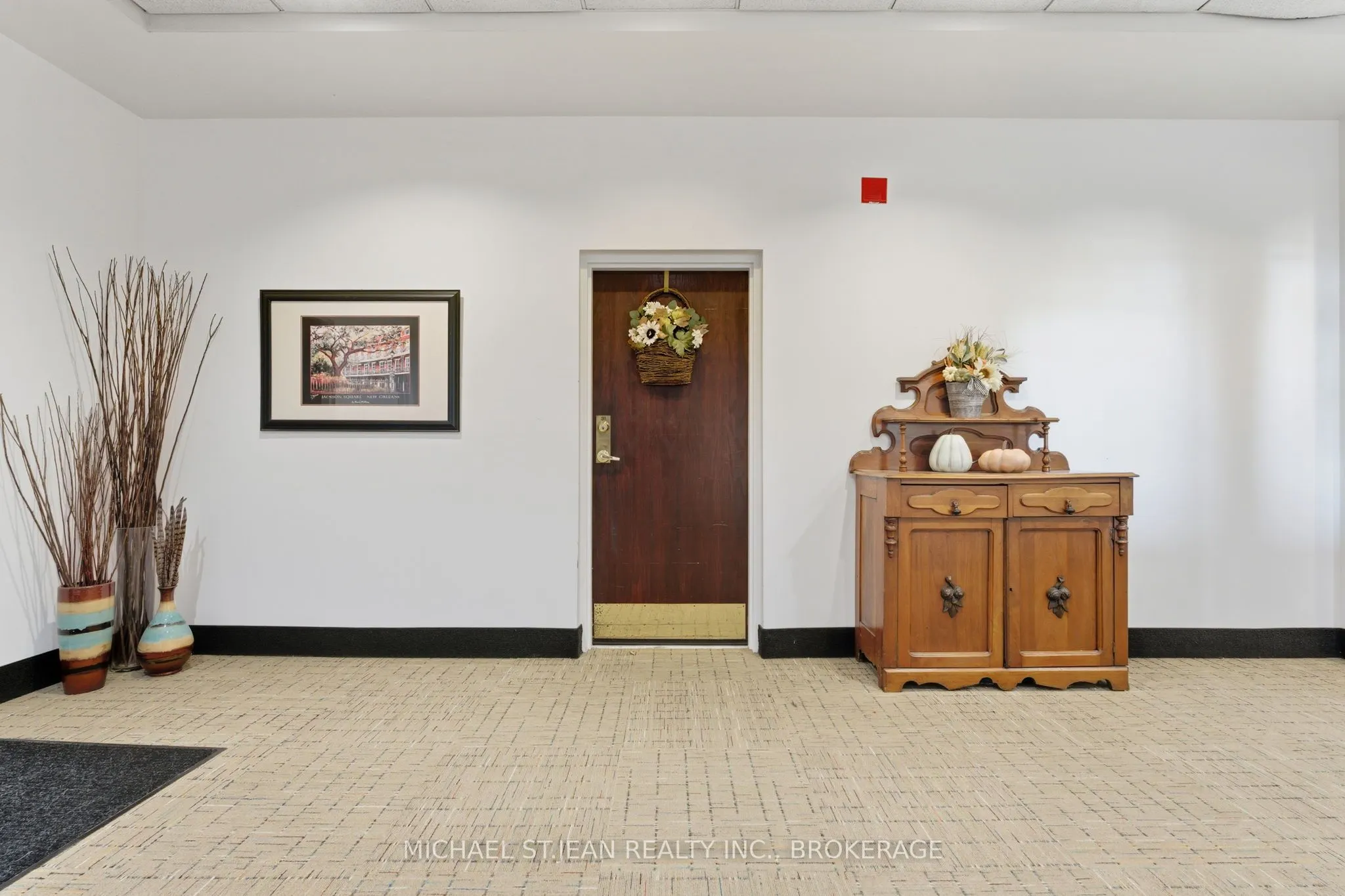 262 Dundas Street E, #311