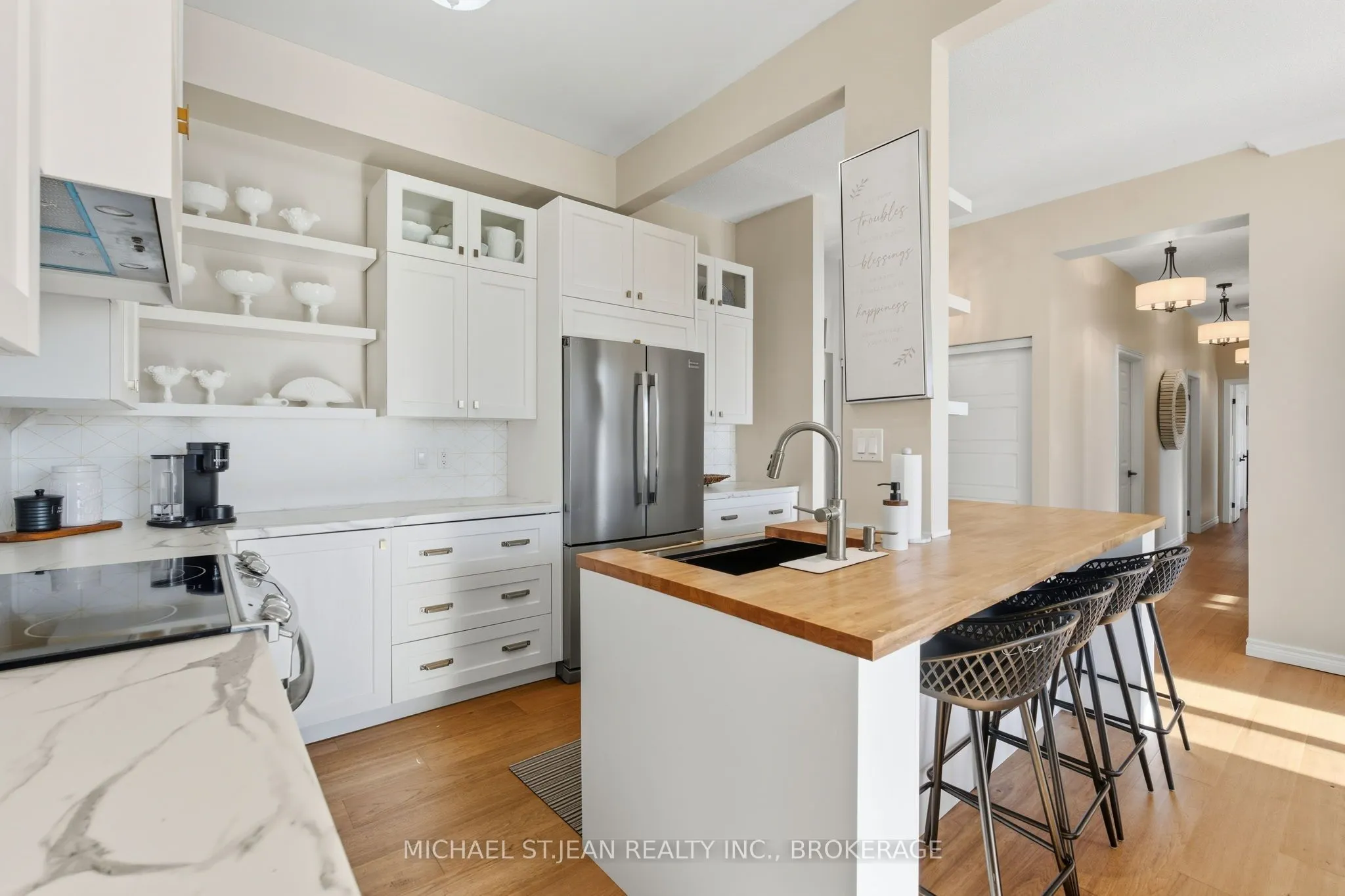 262 Dundas Street E, #311