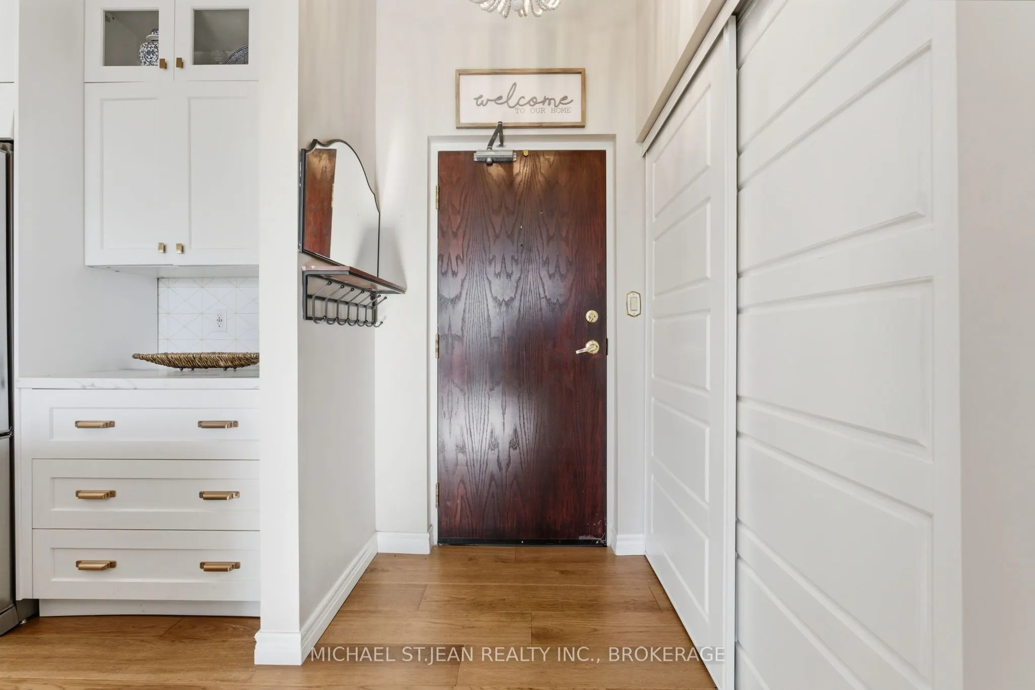 262 Dundas Street E, #311