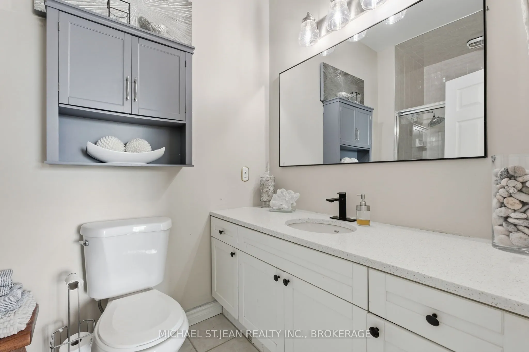 262 Dundas Street E, #311