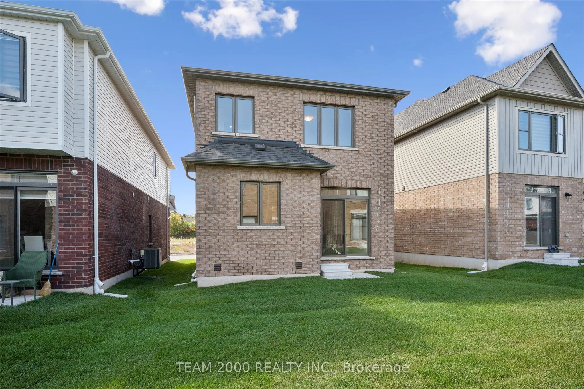 15 Moss Drive