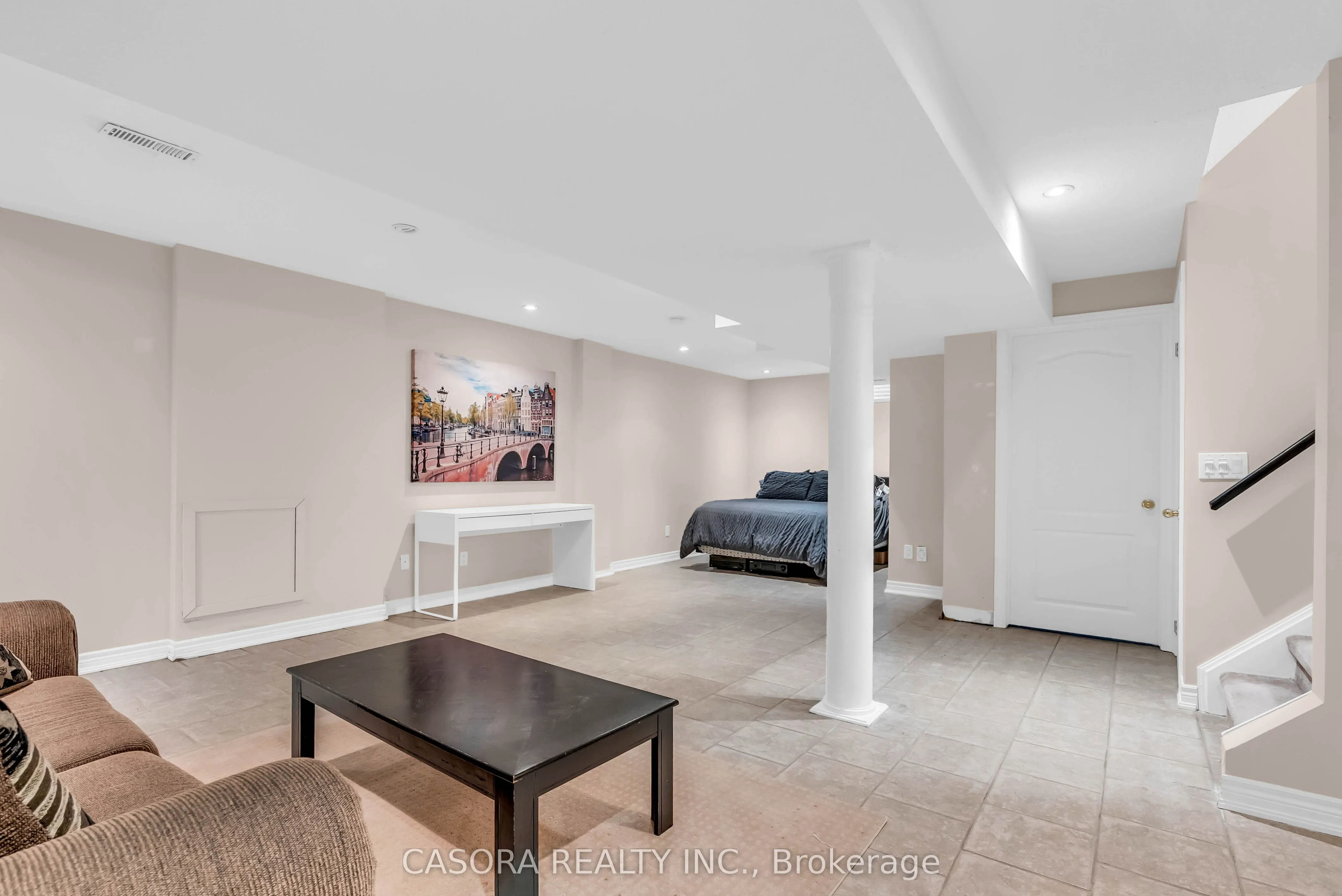 1085 Harrogate Drive, #45
