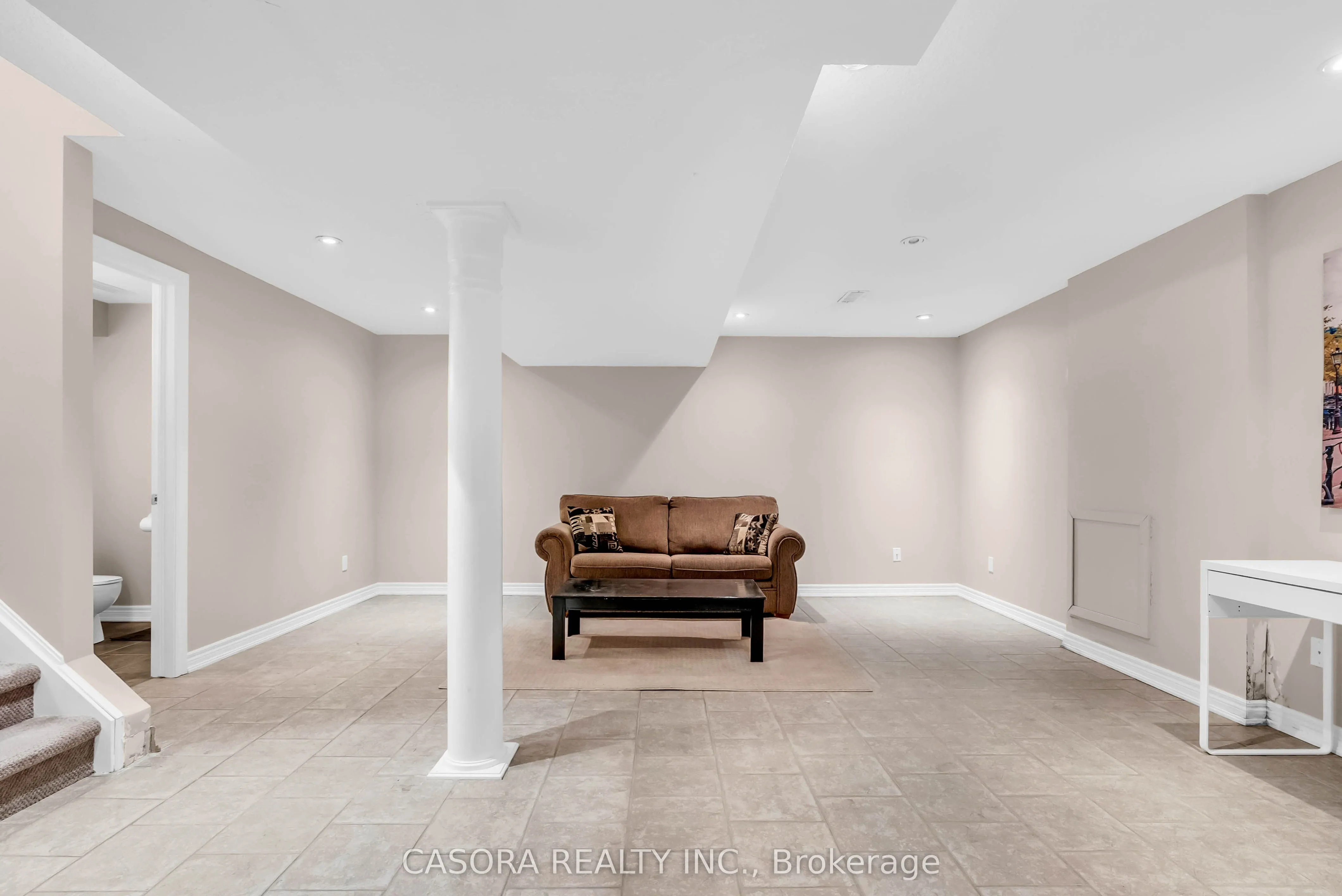 1085 Harrogate Drive, #45