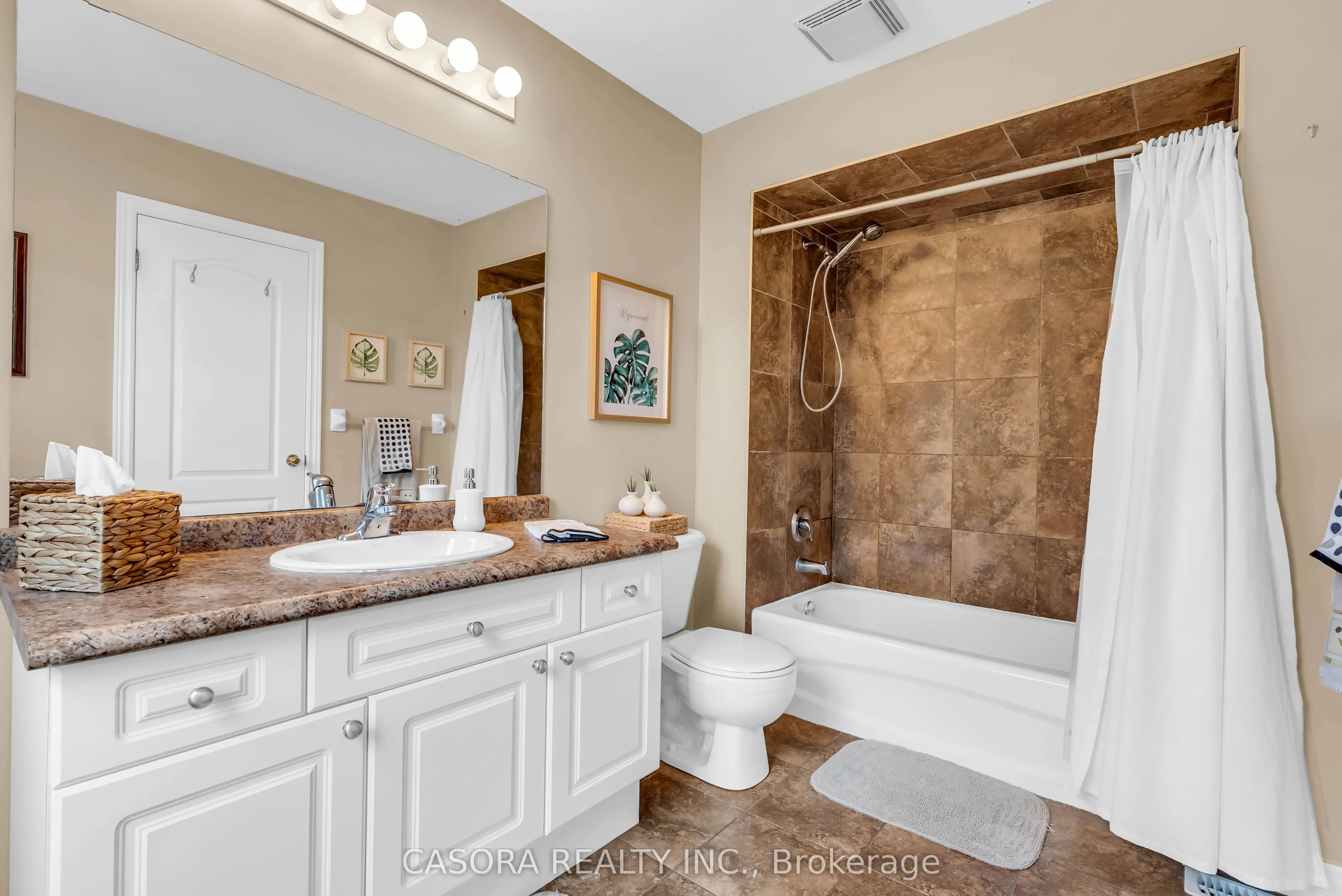 1085 Harrogate Drive, #45
