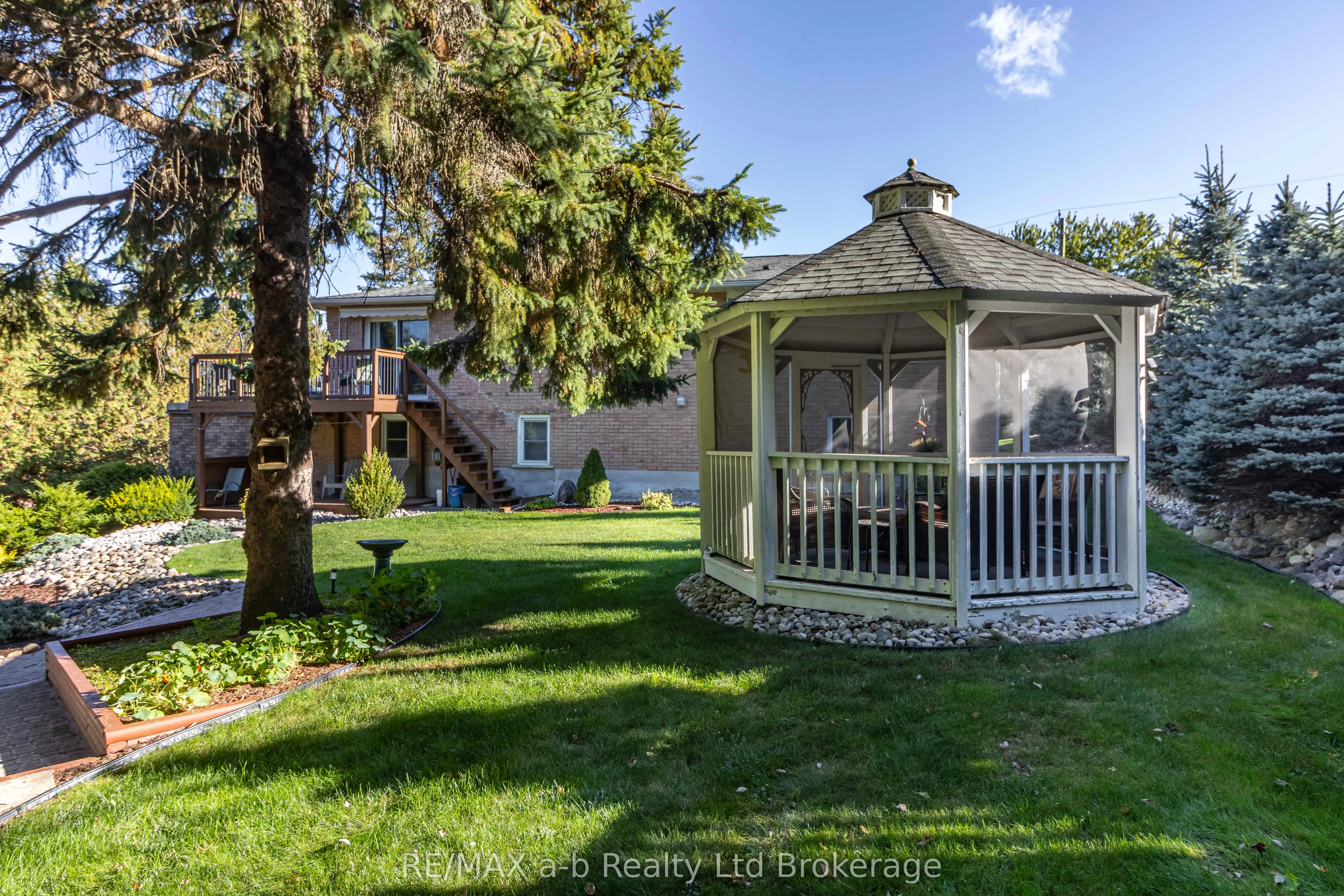 454841 East Hill Line