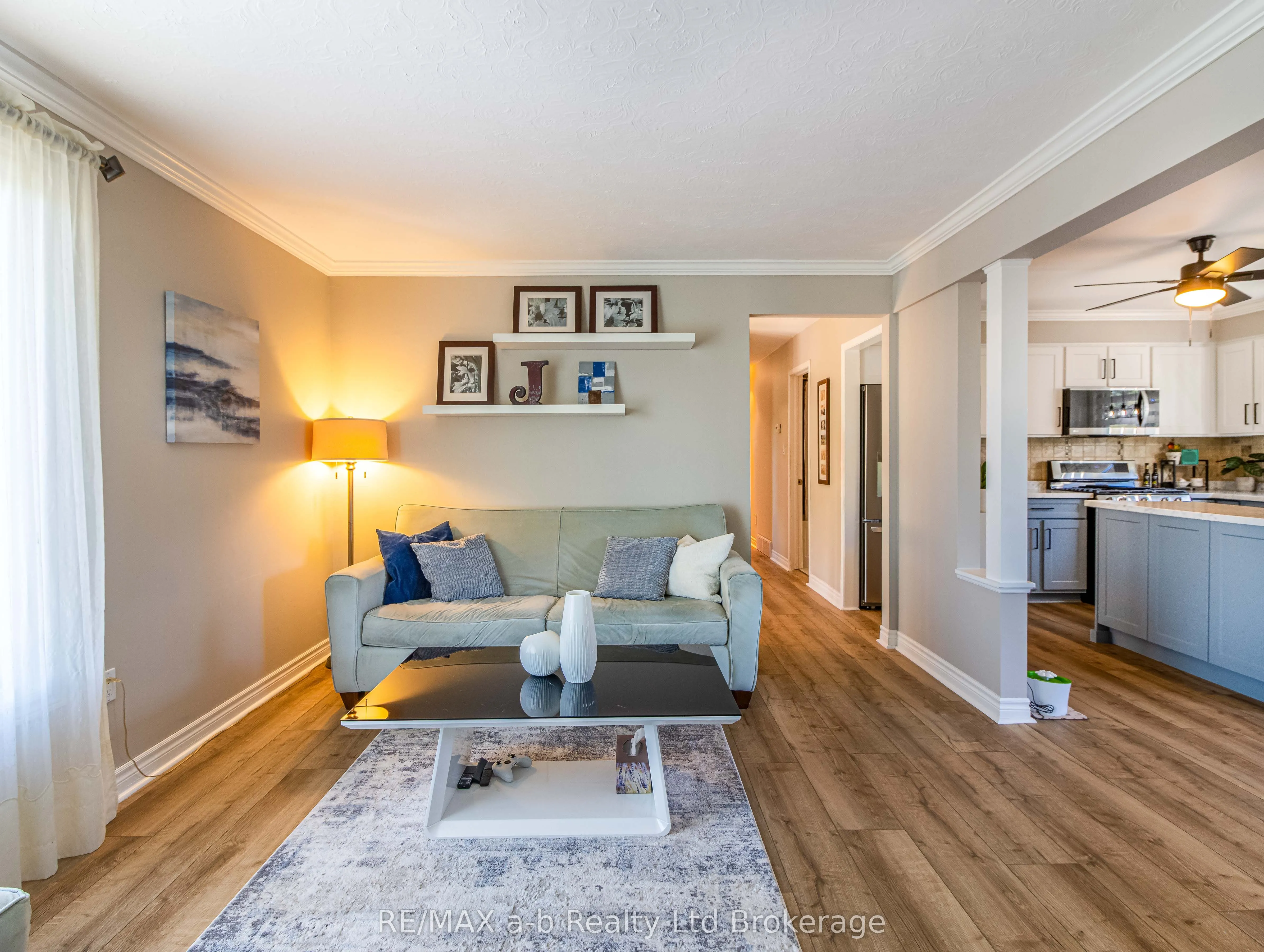 454841 East Hill Line