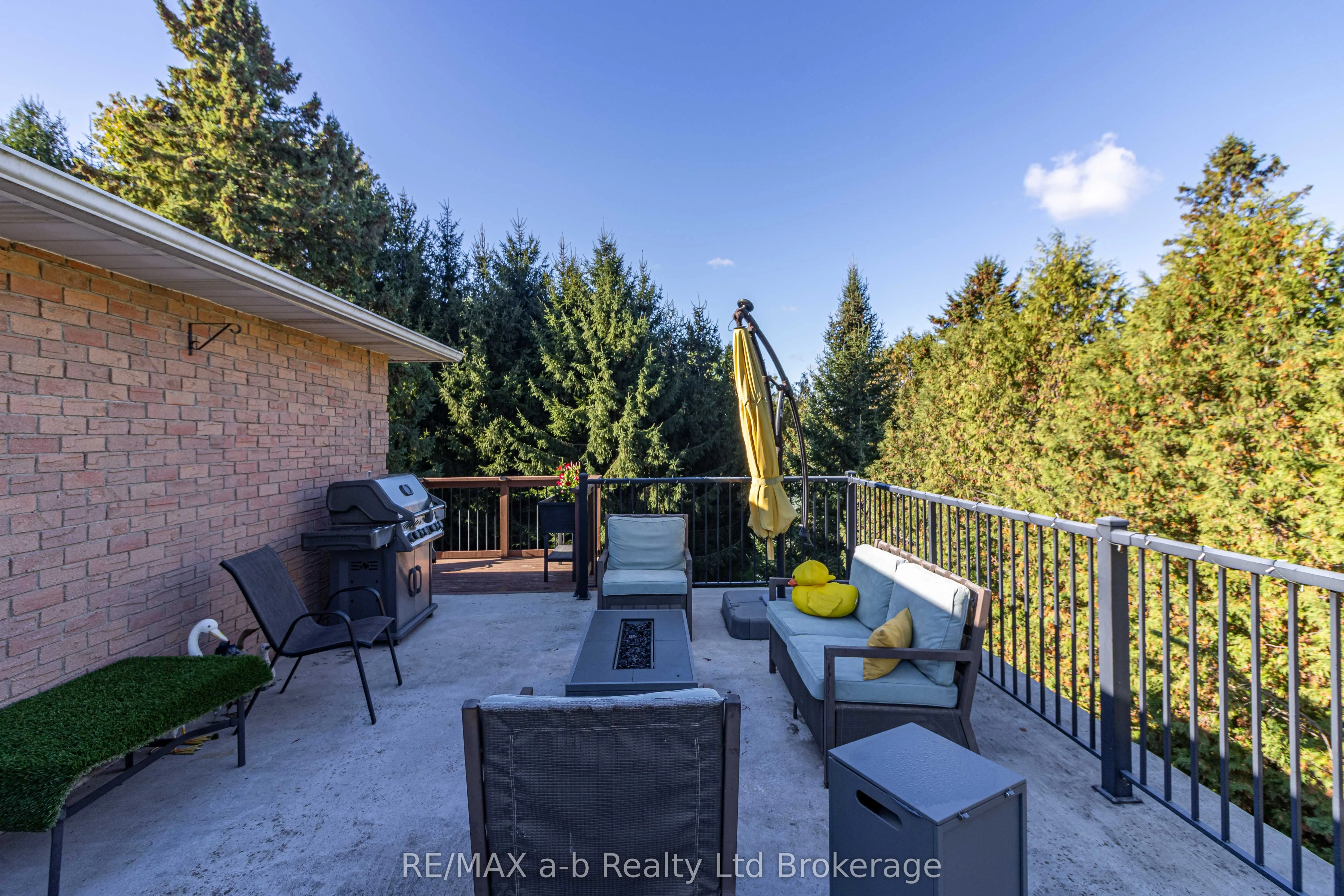 454841 East Hill Line