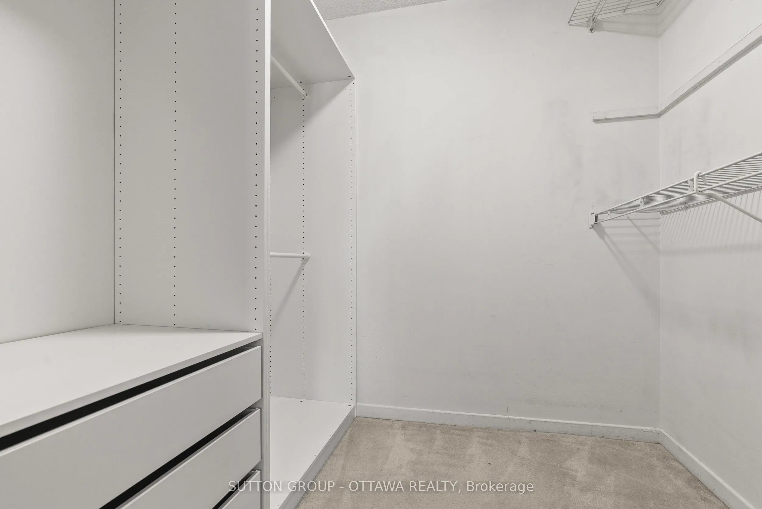 50 BURNSIDE Avenue, #507