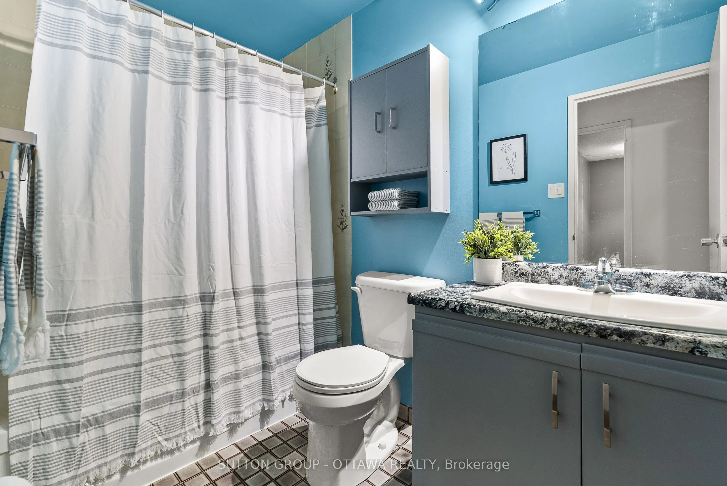 50 BURNSIDE Avenue, #507
