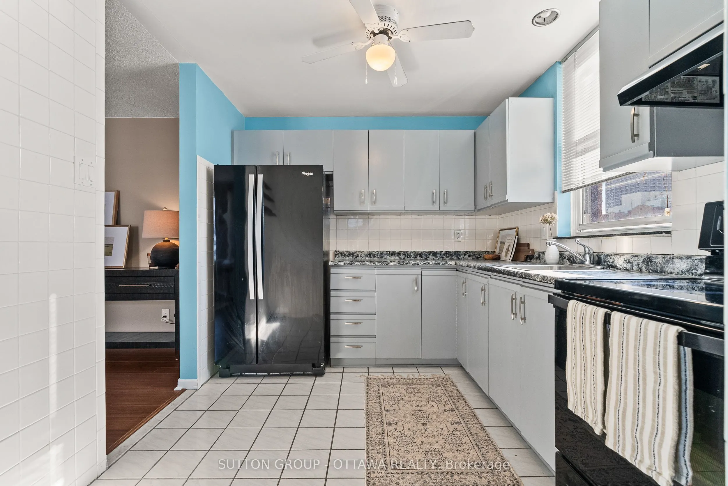 50 BURNSIDE Avenue, #507