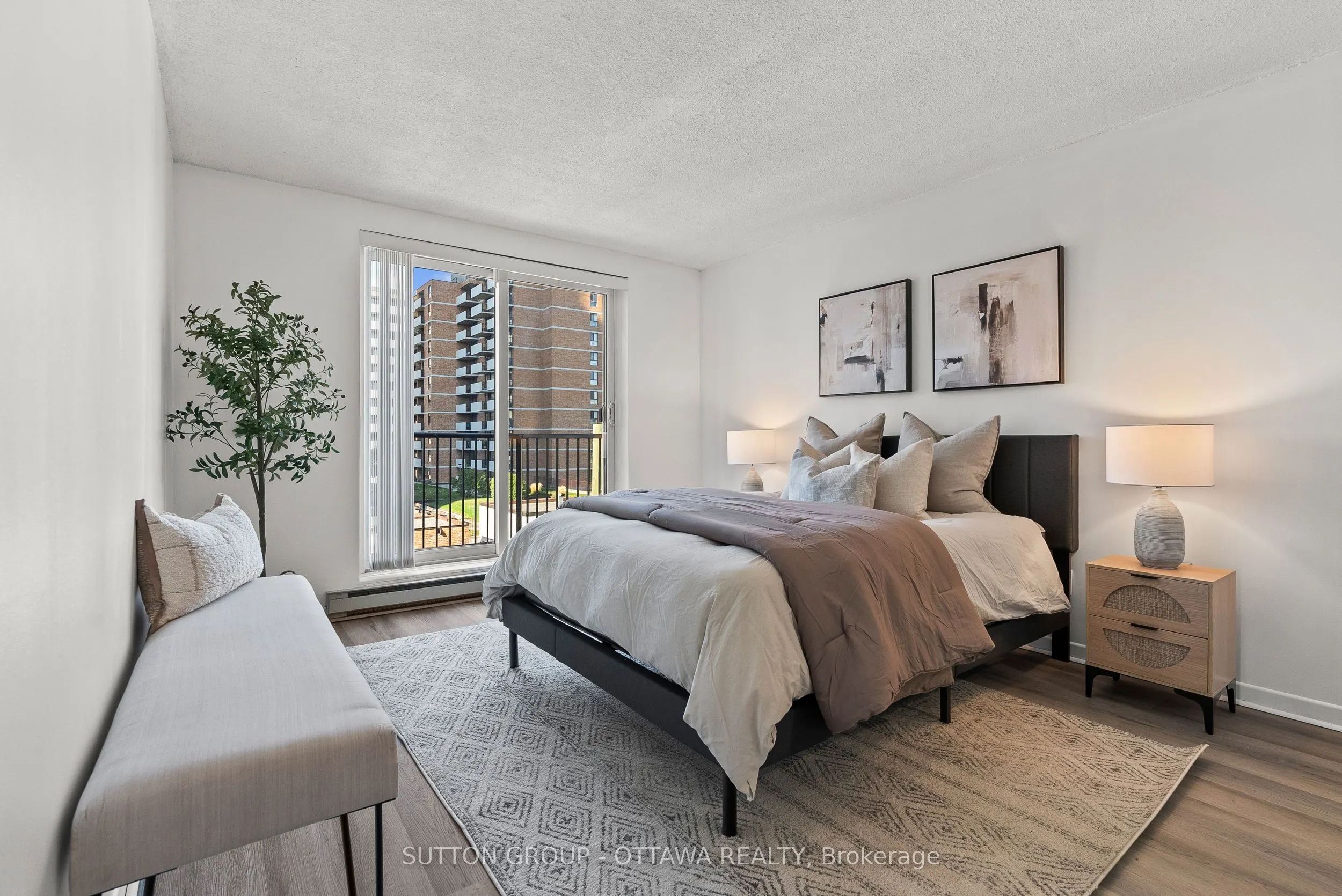 50 BURNSIDE Avenue, #507