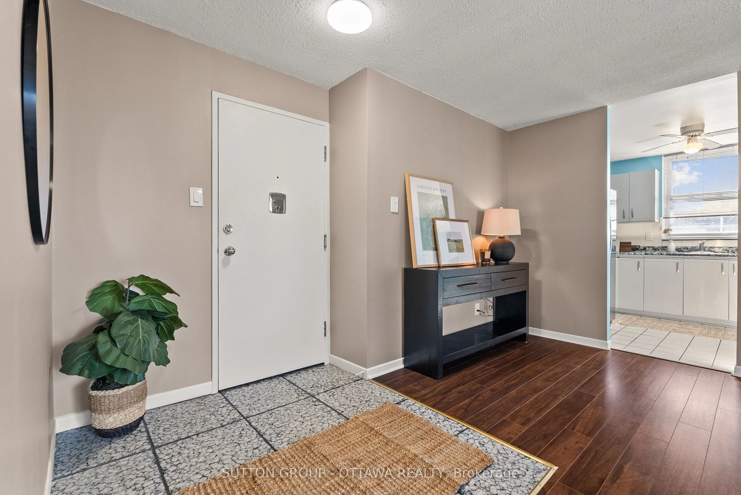50 BURNSIDE Avenue, #507
