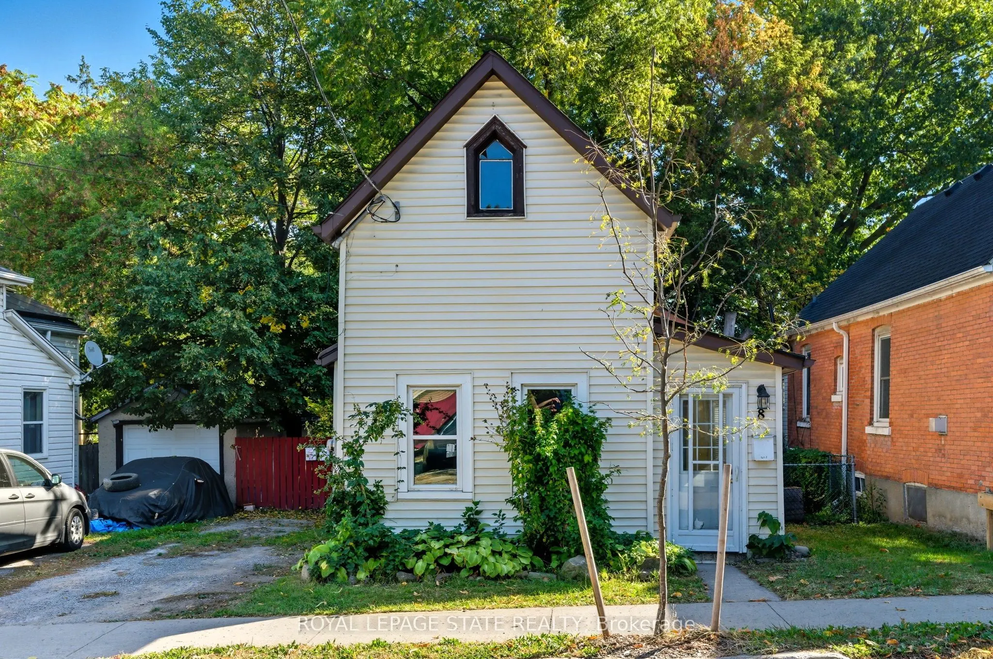 8 Tasker Street