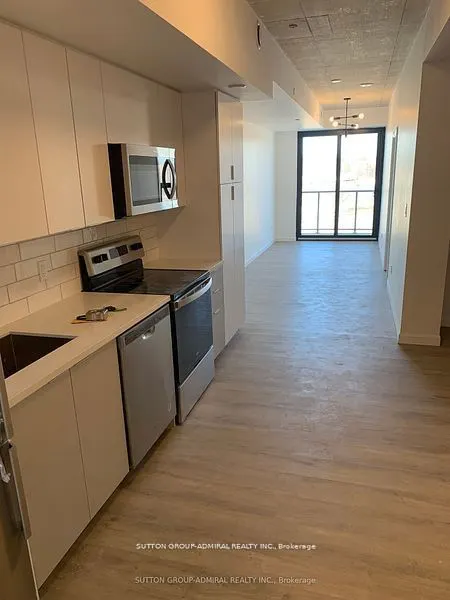 7 Erie Avenue, #305