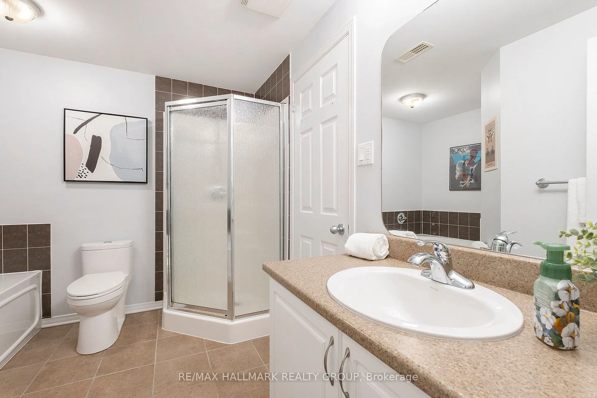 1512 Walkley Road, #112