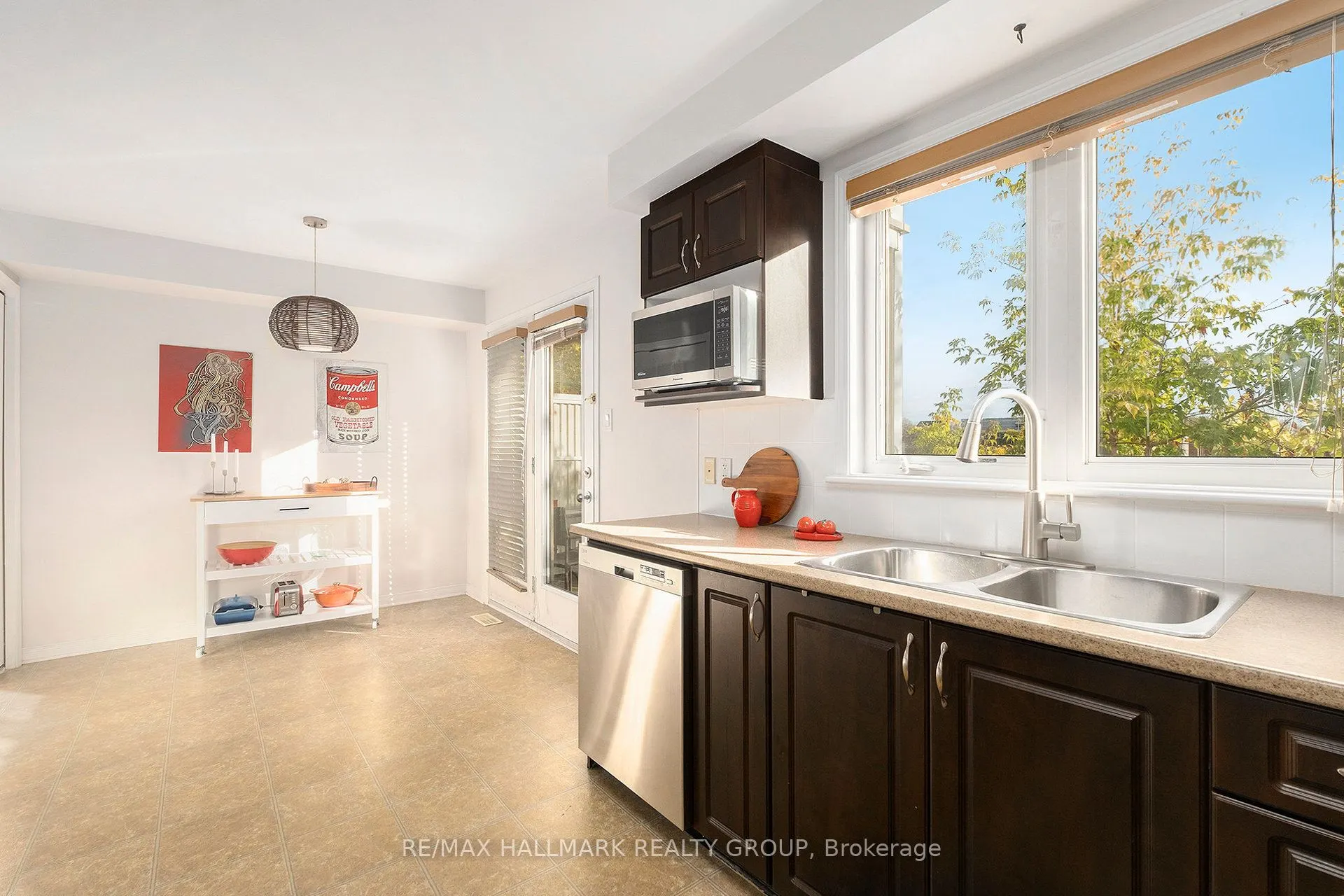 1512 Walkley Road, #112