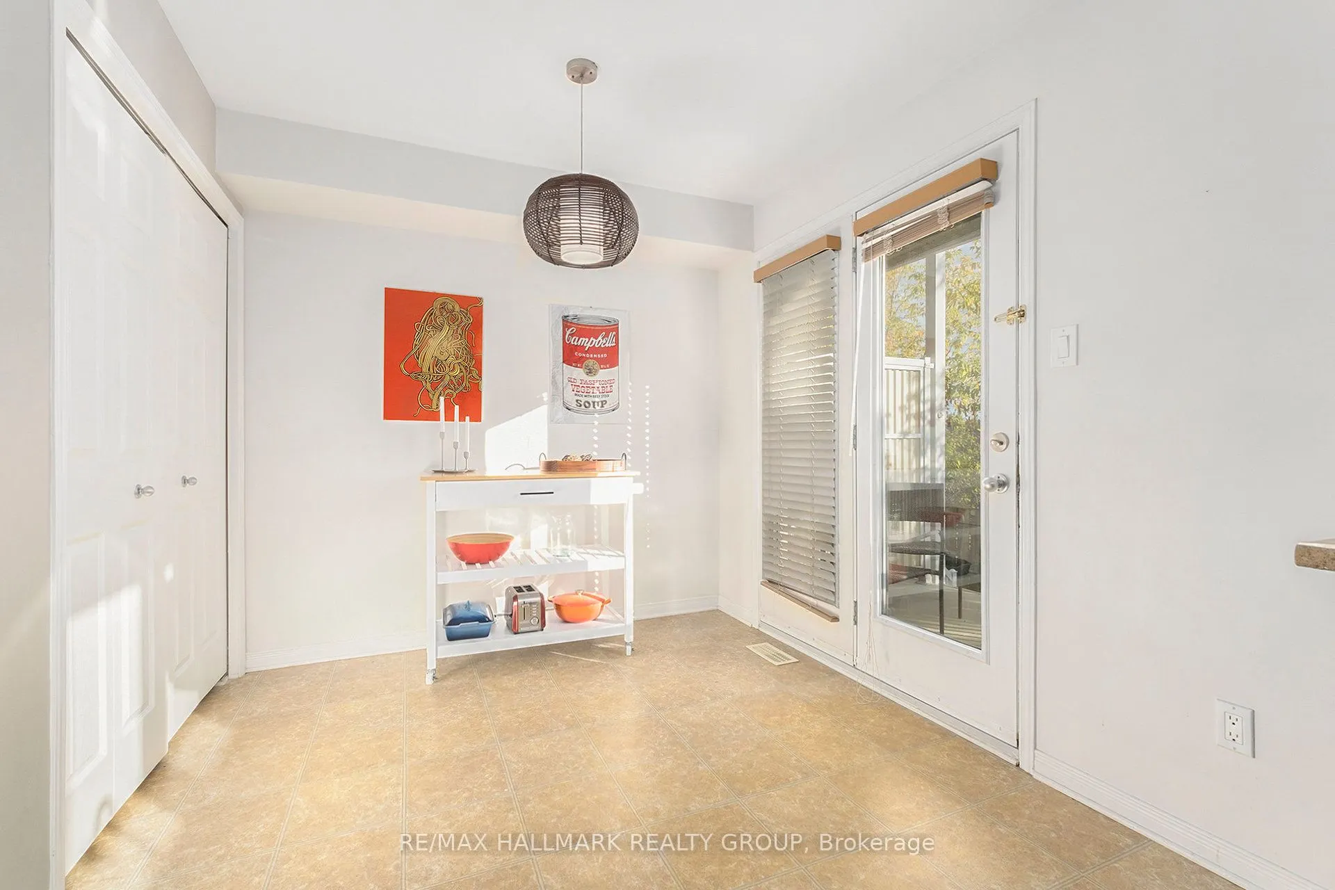 1512 Walkley Road, #112