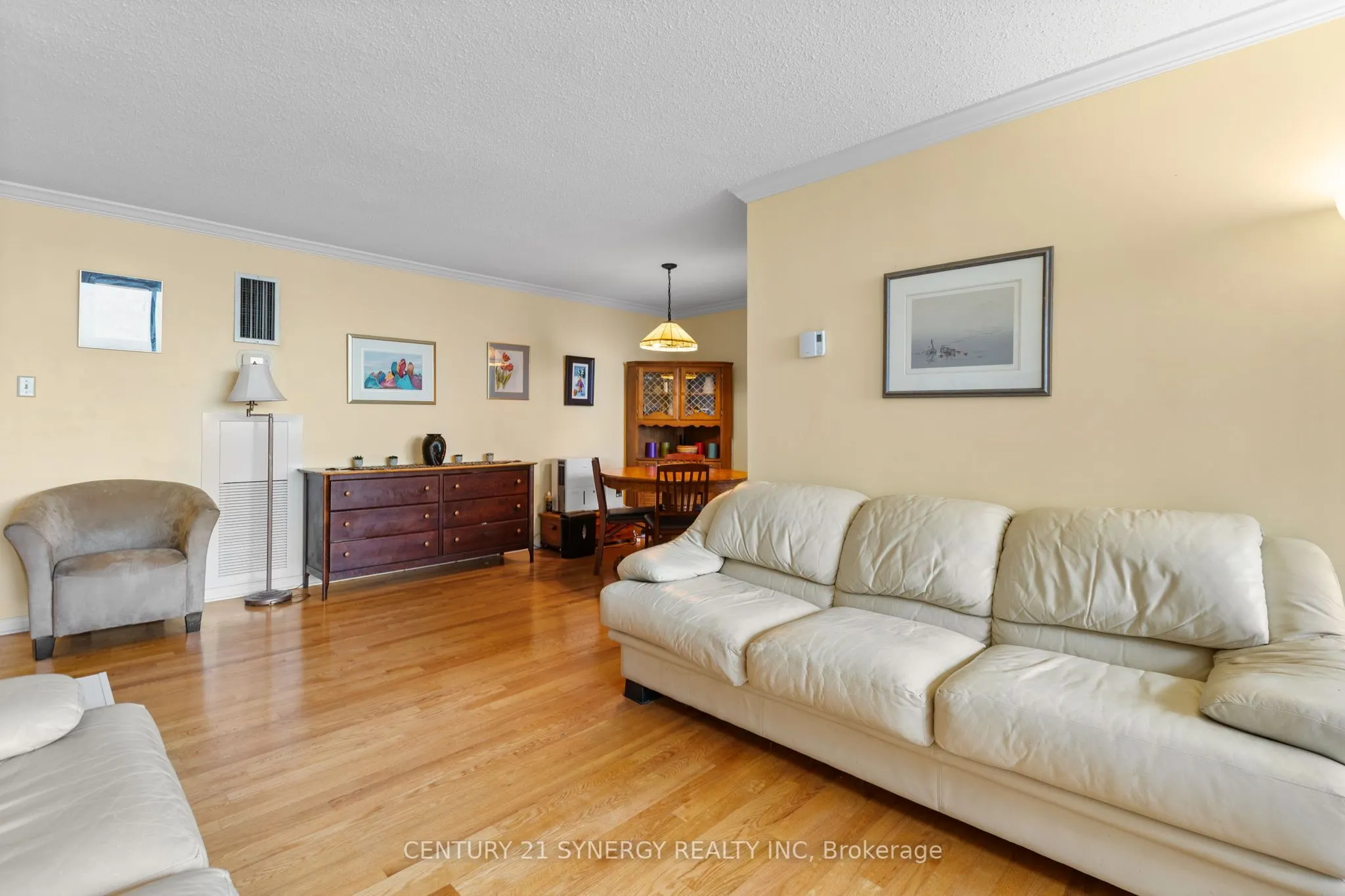 530 Laurier Avenue W, #2207