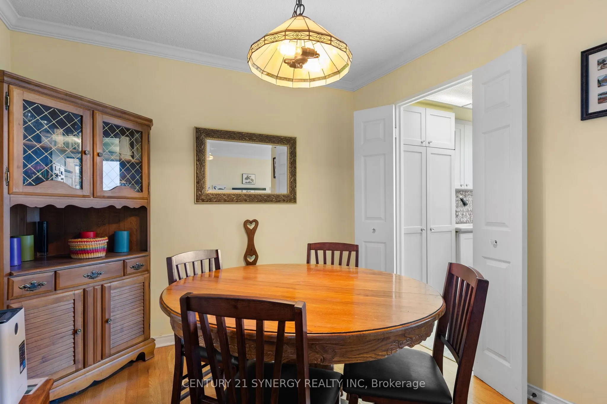 530 Laurier Avenue W, #2207