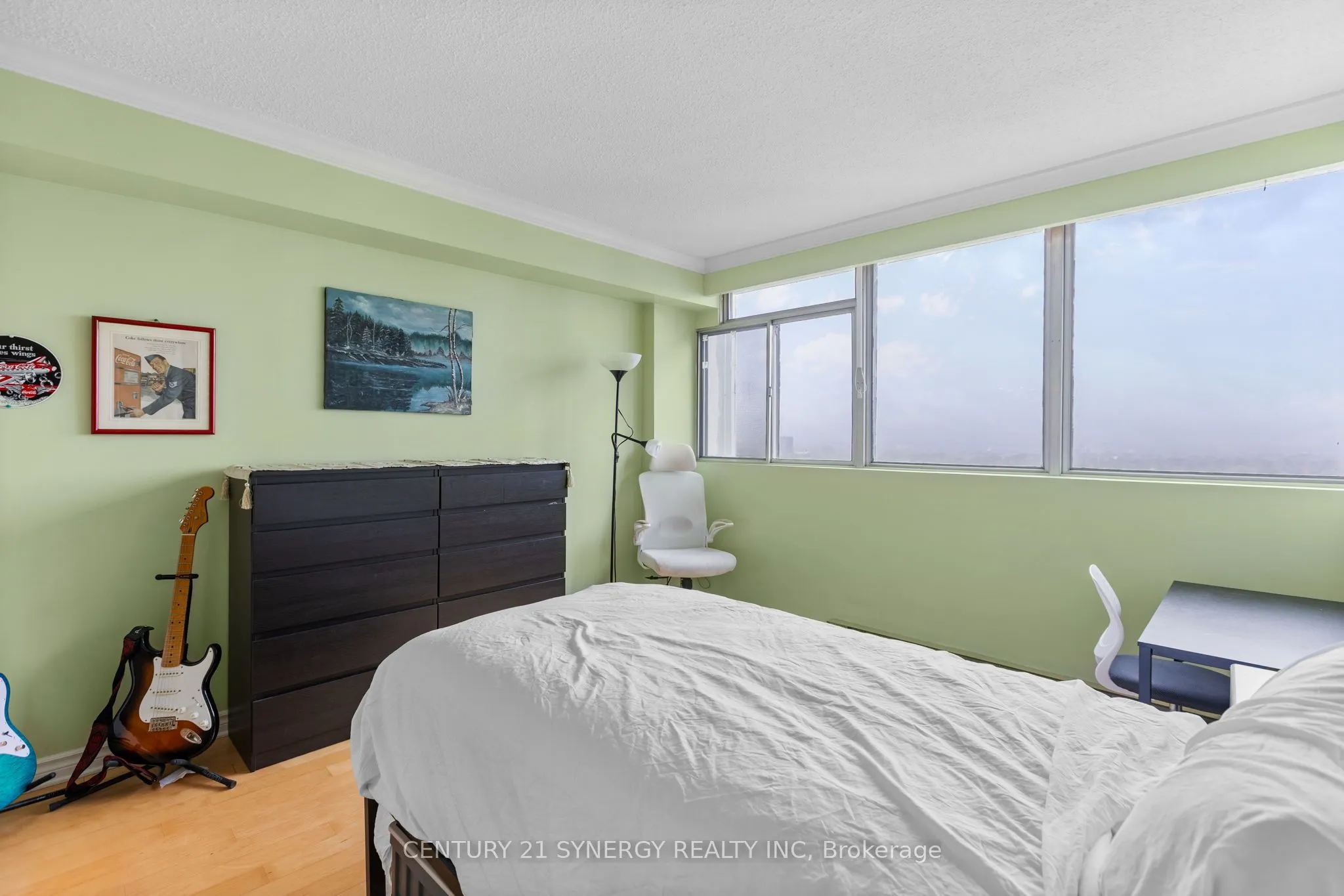 530 Laurier Avenue W, #2207