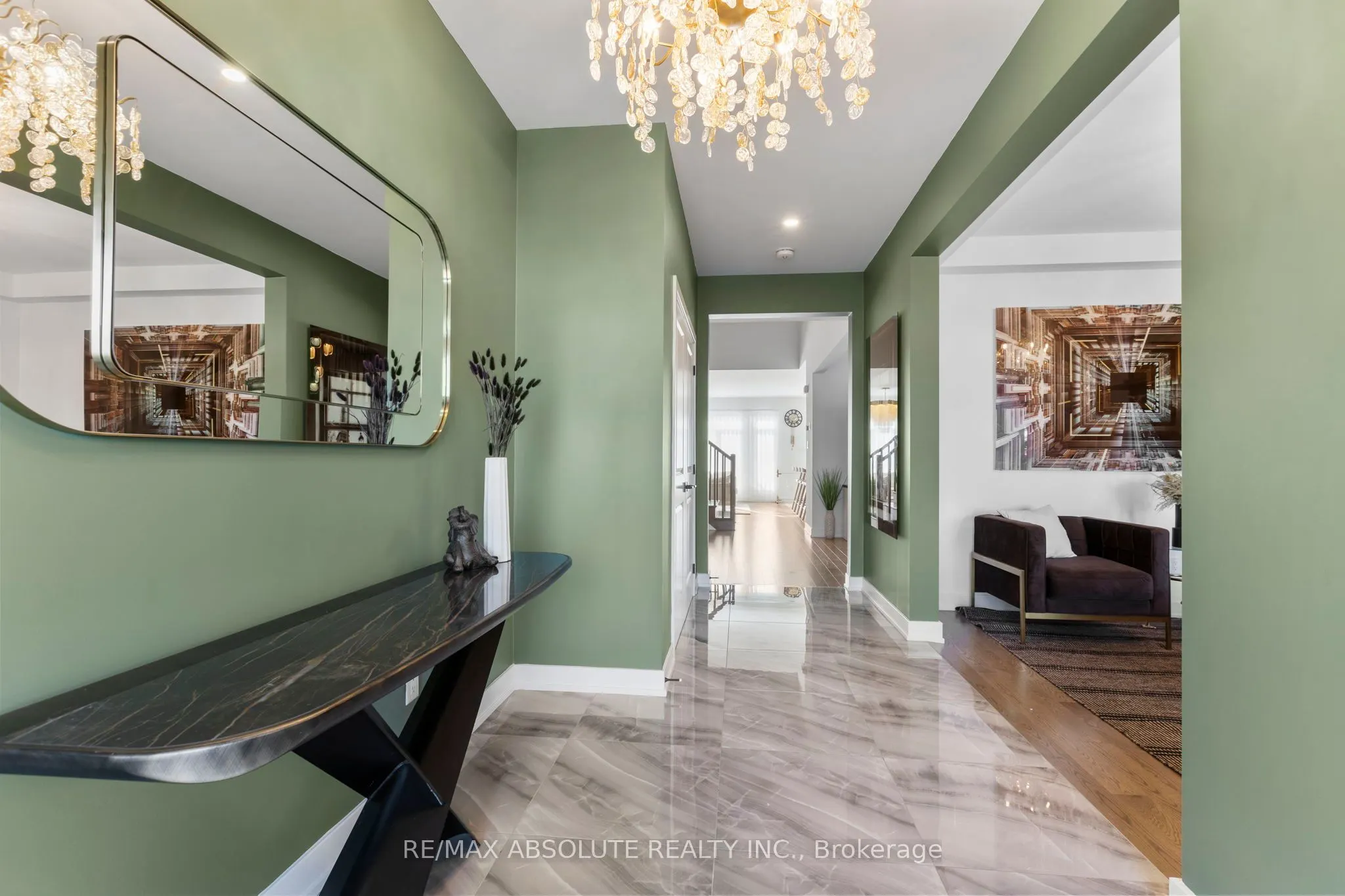 921 Beckton Heights