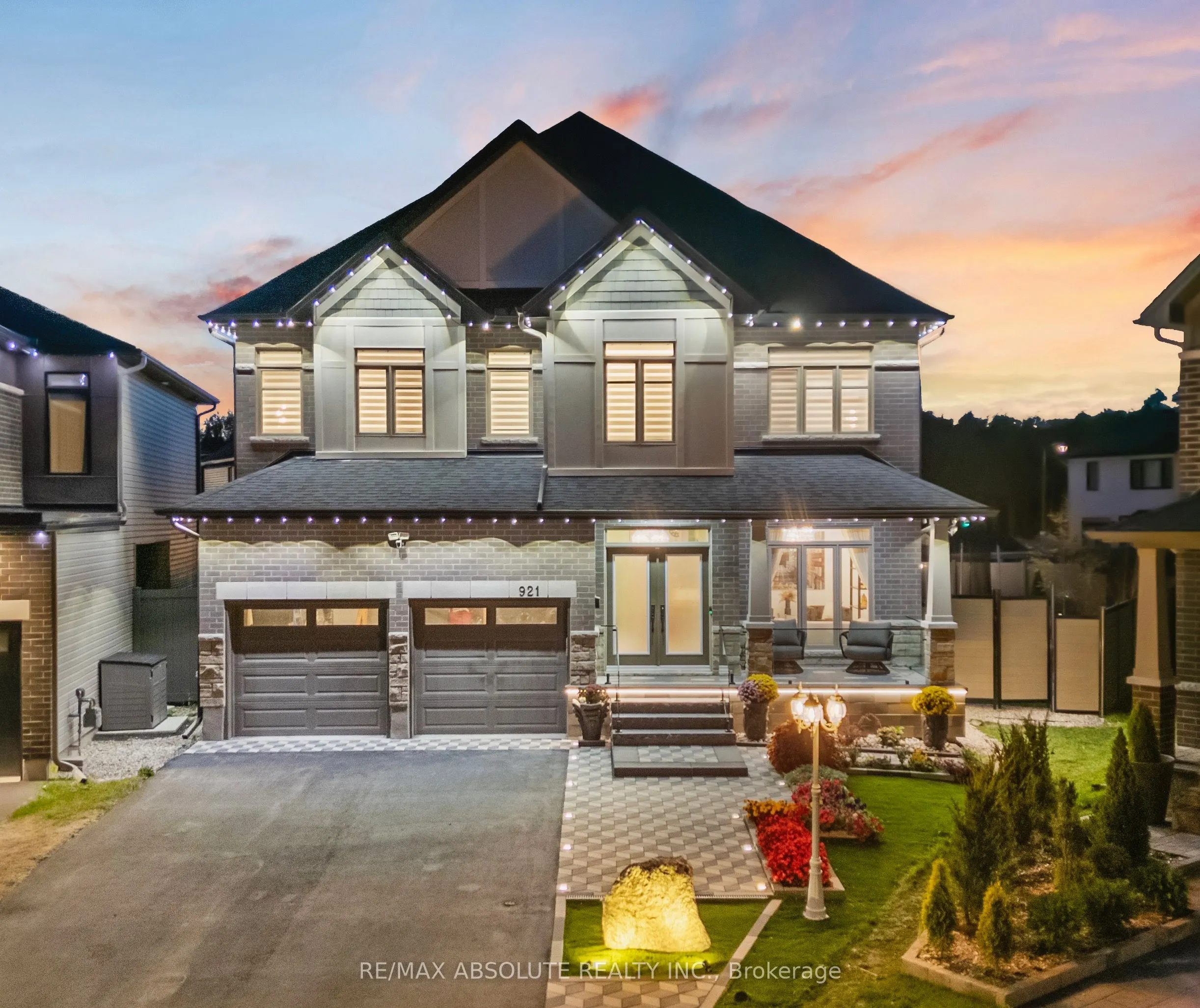 921 Beckton Heights