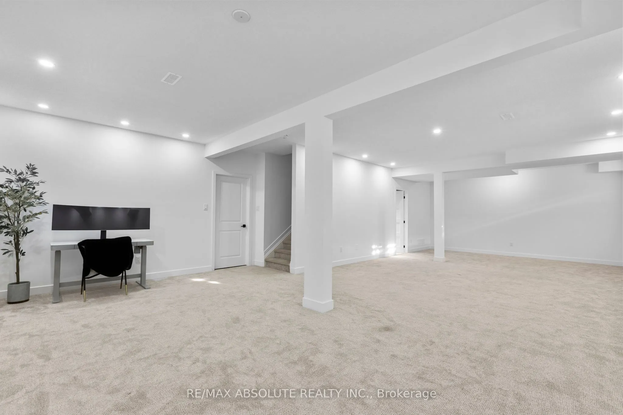 921 Beckton Heights