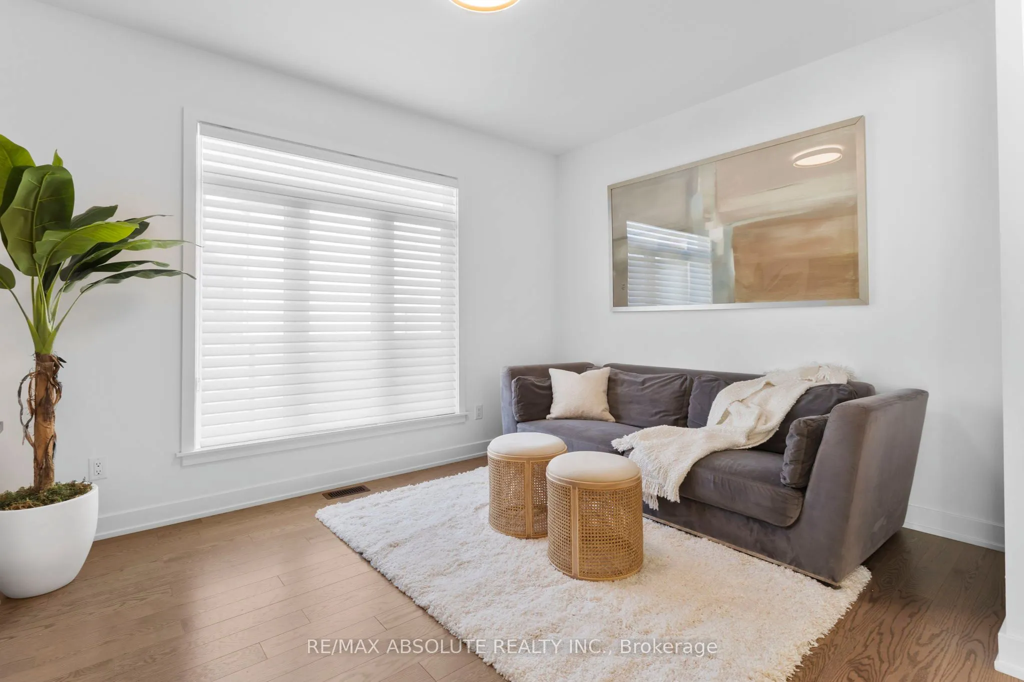 921 Beckton Heights