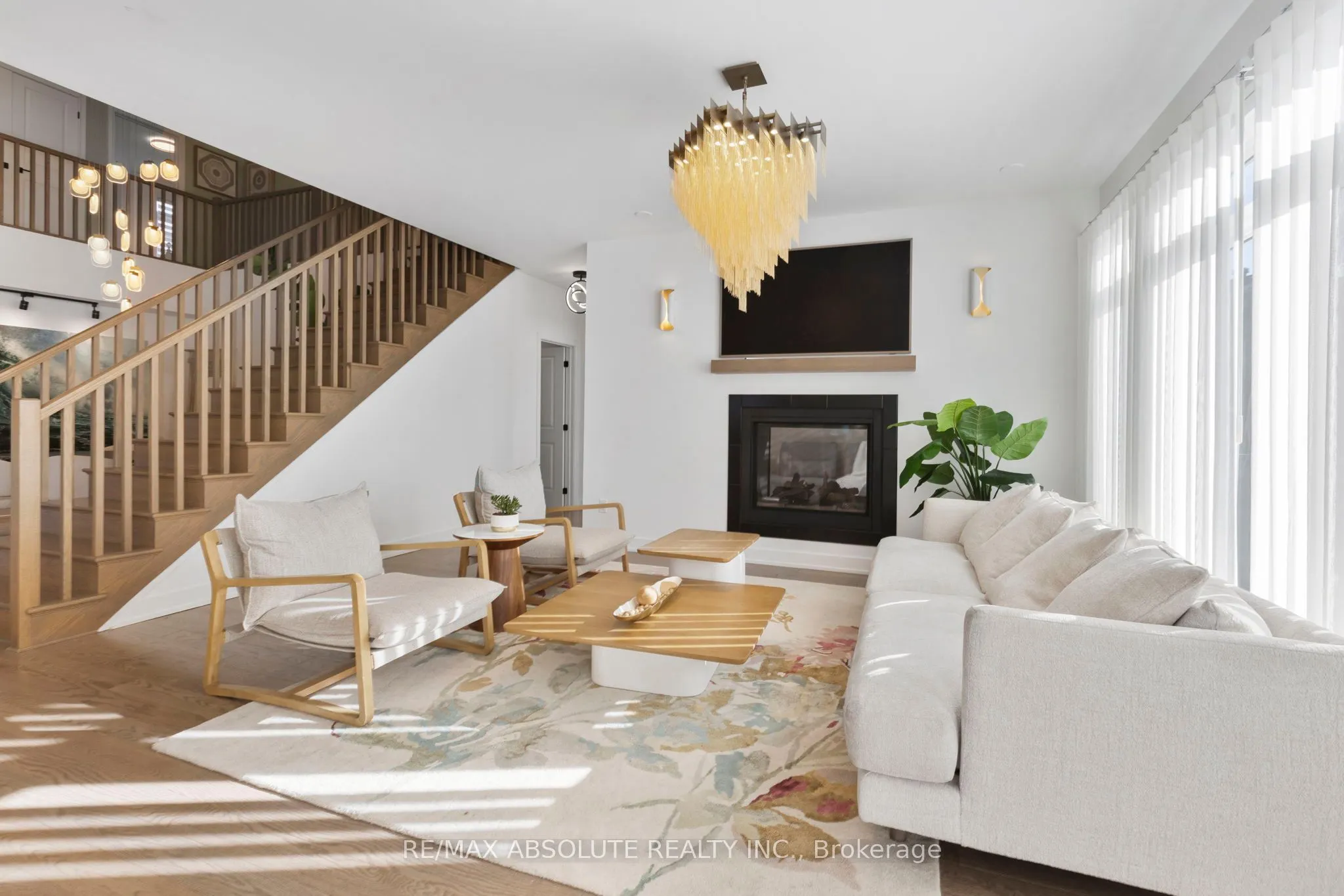 921 Beckton Heights