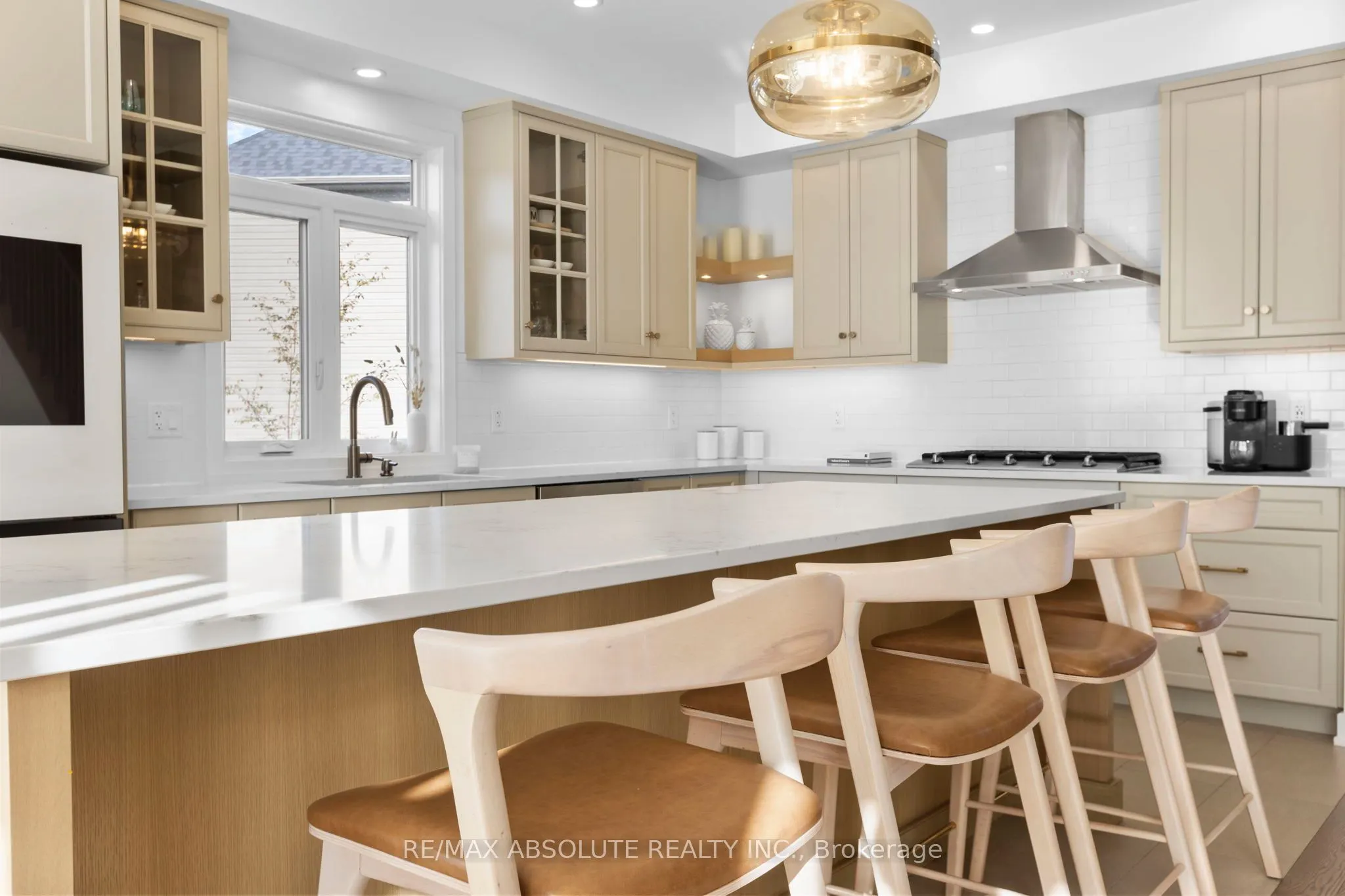 921 Beckton Heights