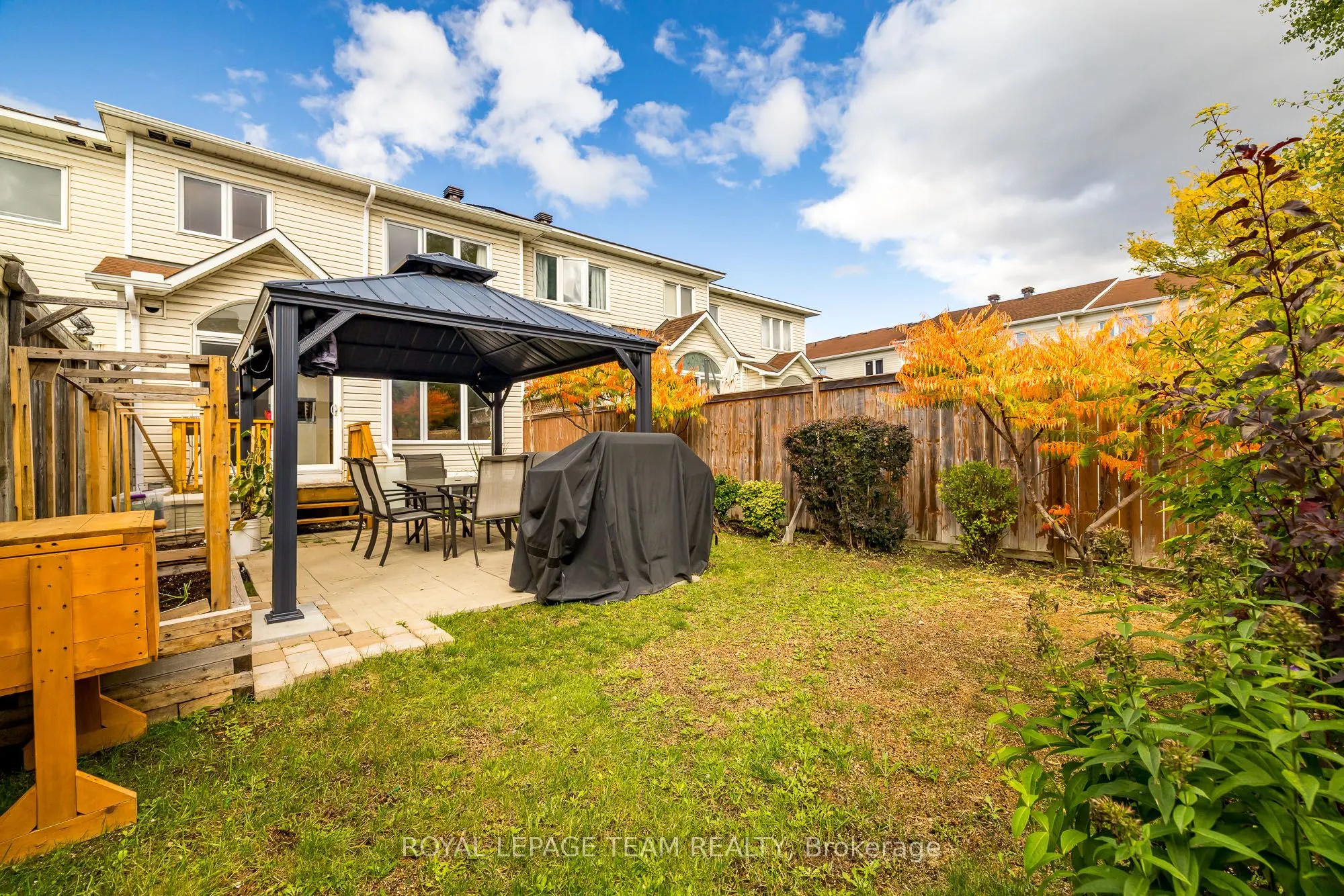 221 SORENTO Street