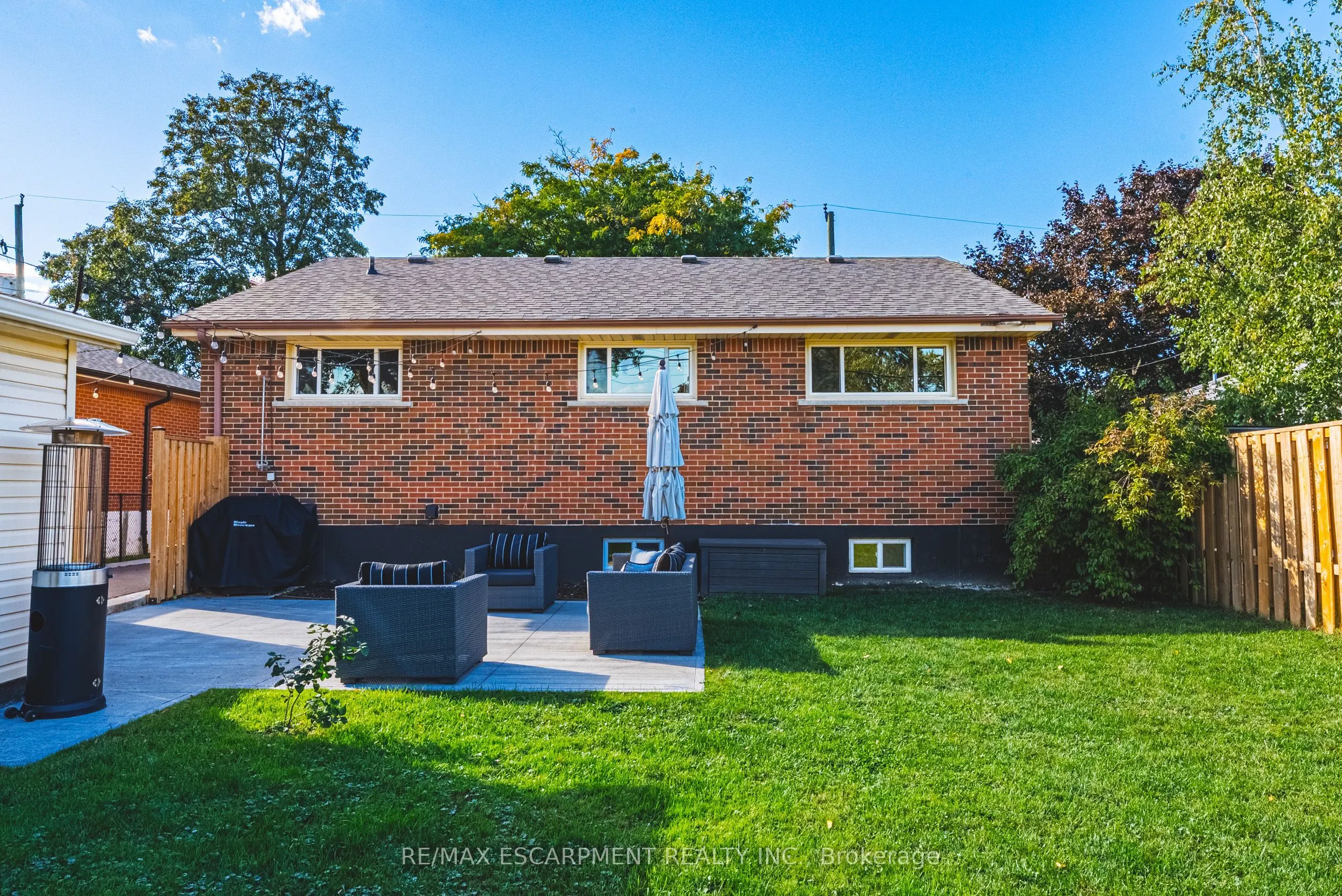 204 Fernwood Boulevard
