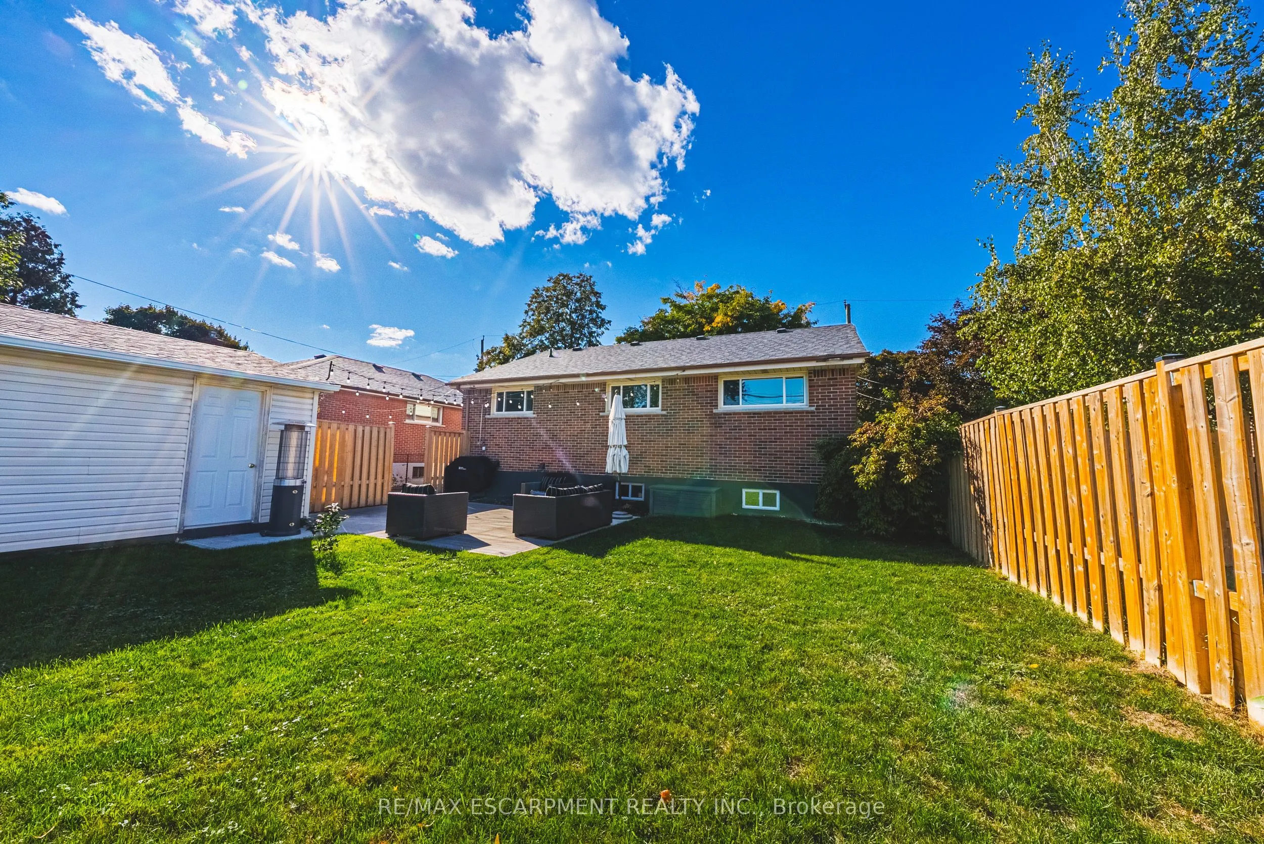 204 Fernwood Boulevard