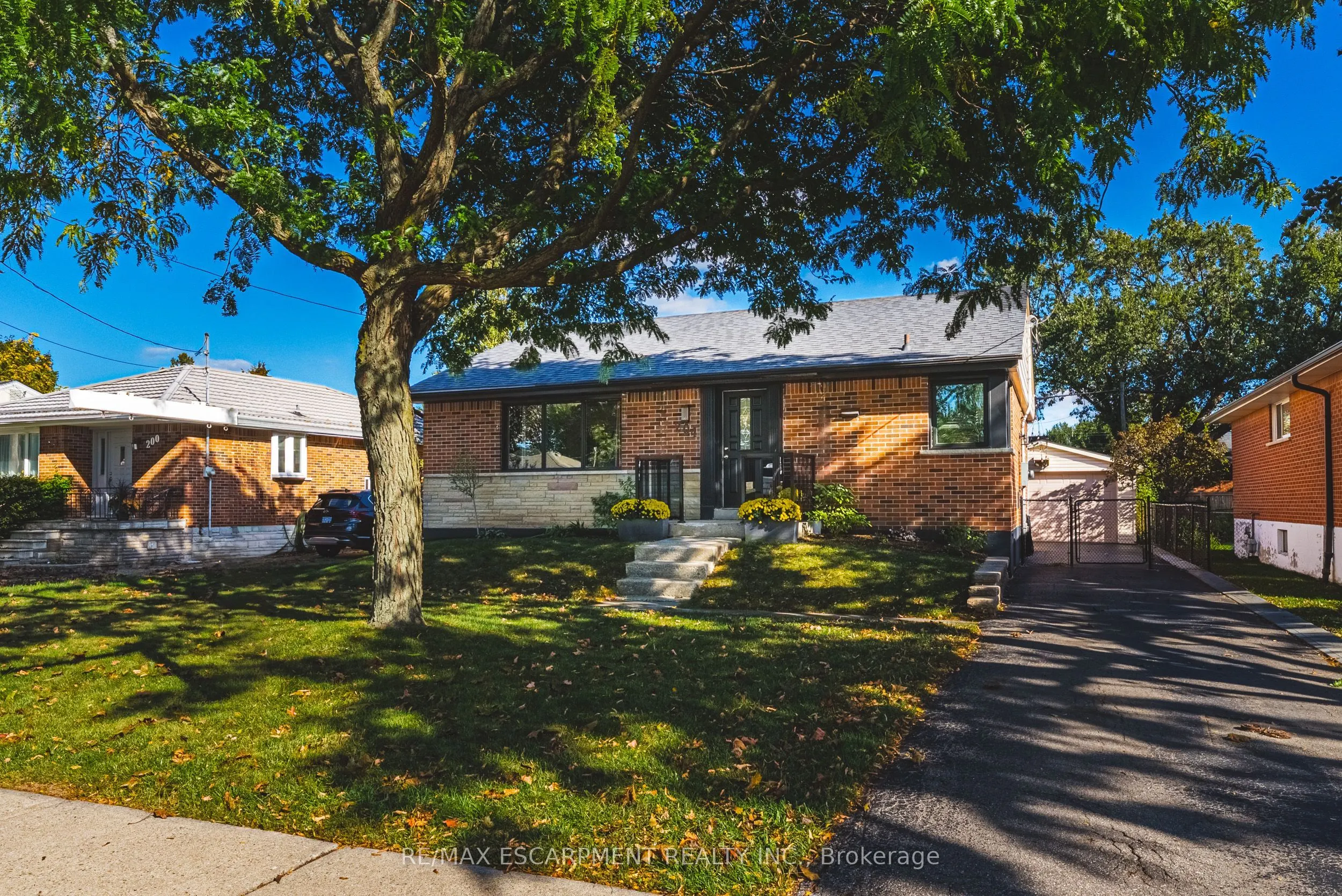 204 Fernwood Boulevard
