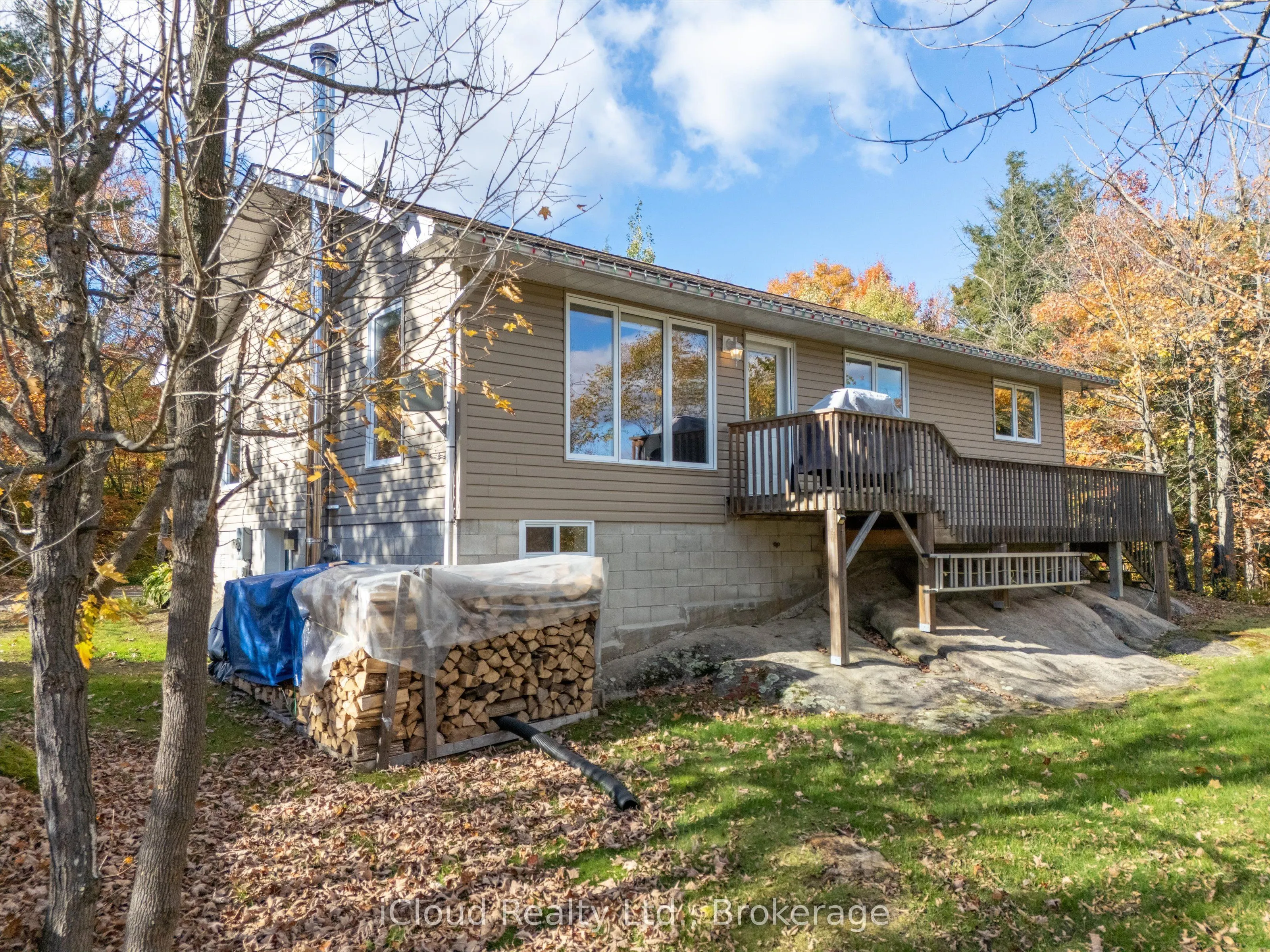 6 Springhill Road
