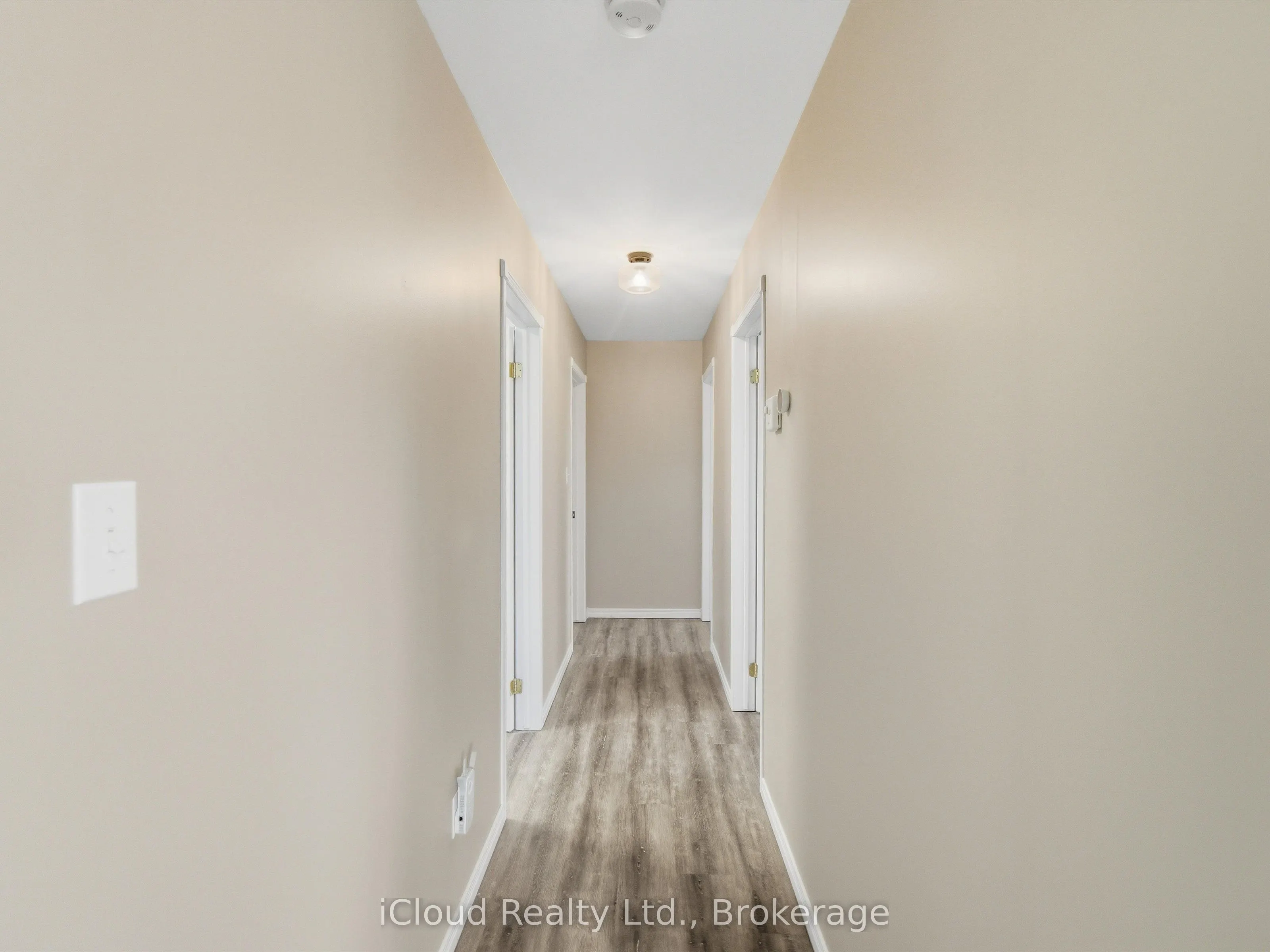 6 Springhill Road