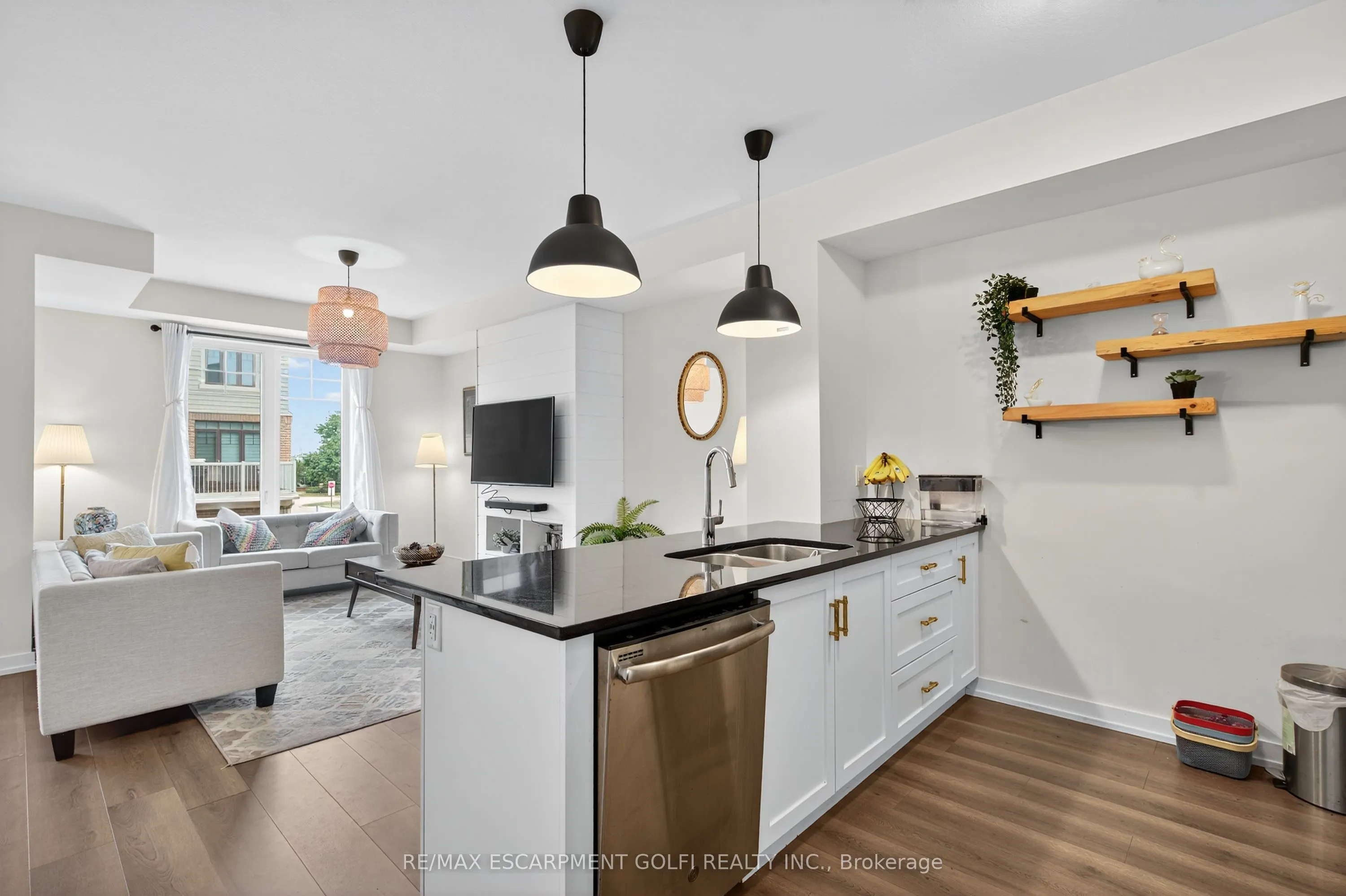 288 GLOVER Road, #21