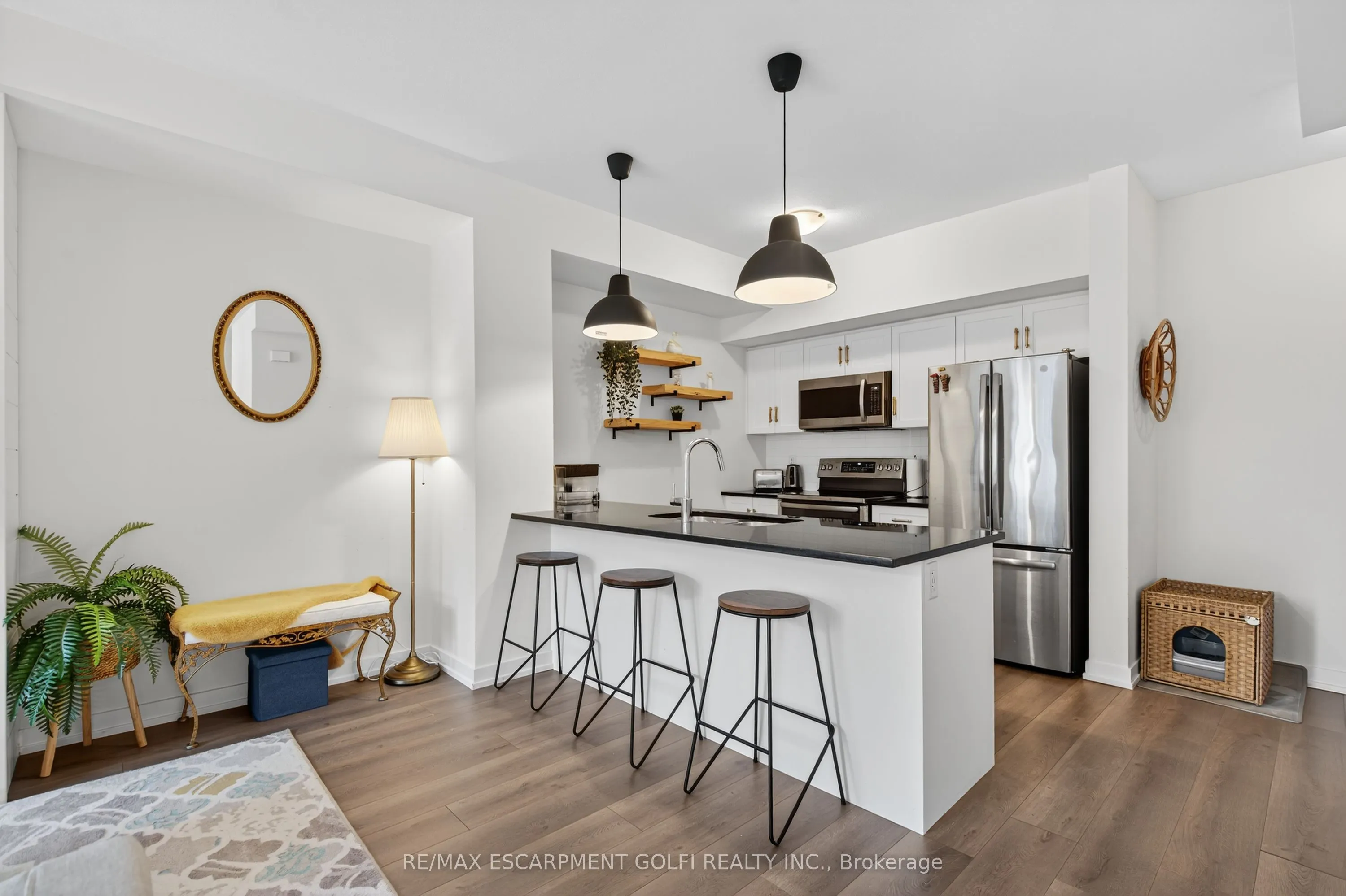 288 GLOVER Road, #21