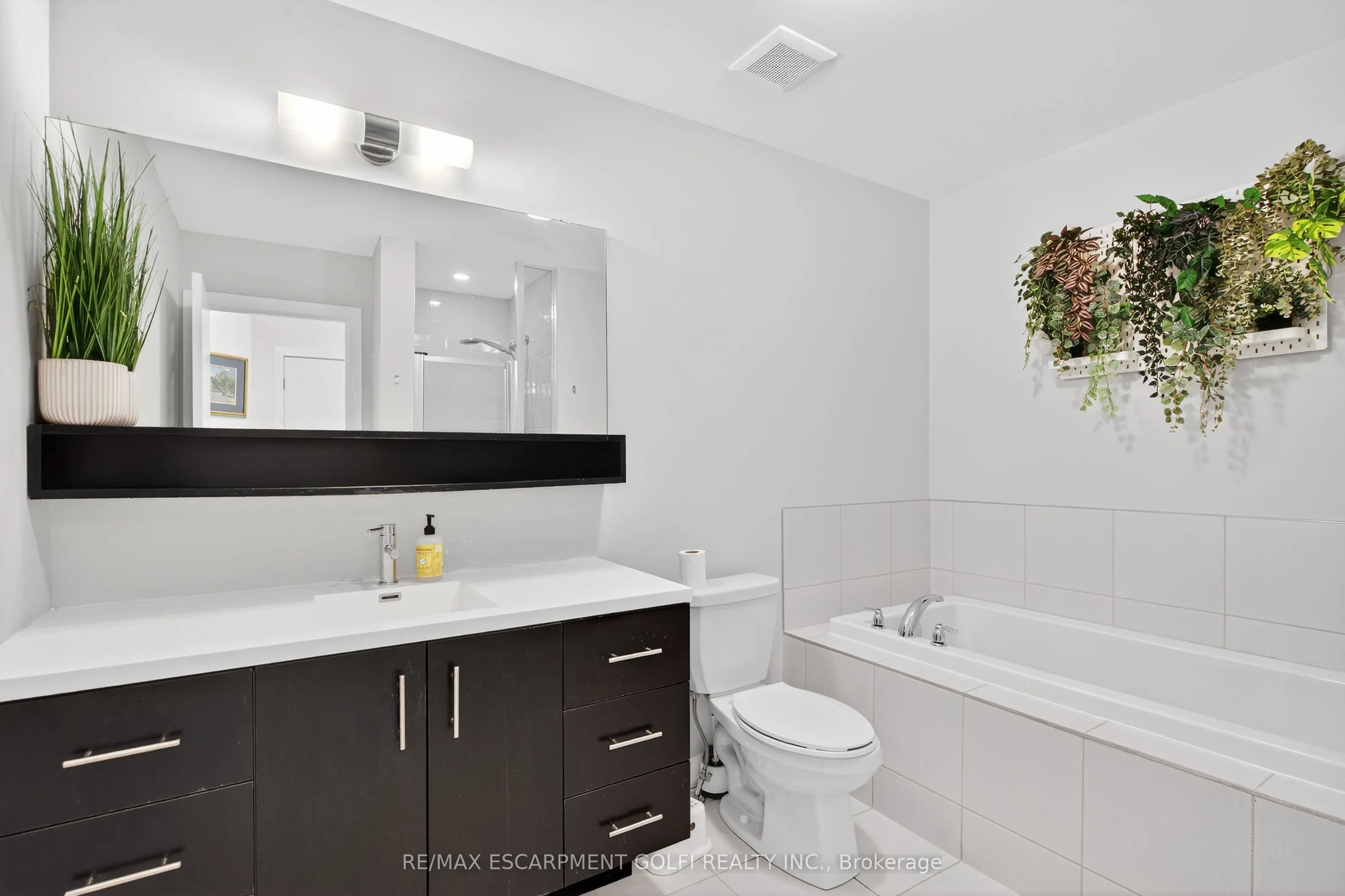 288 GLOVER Road, #21