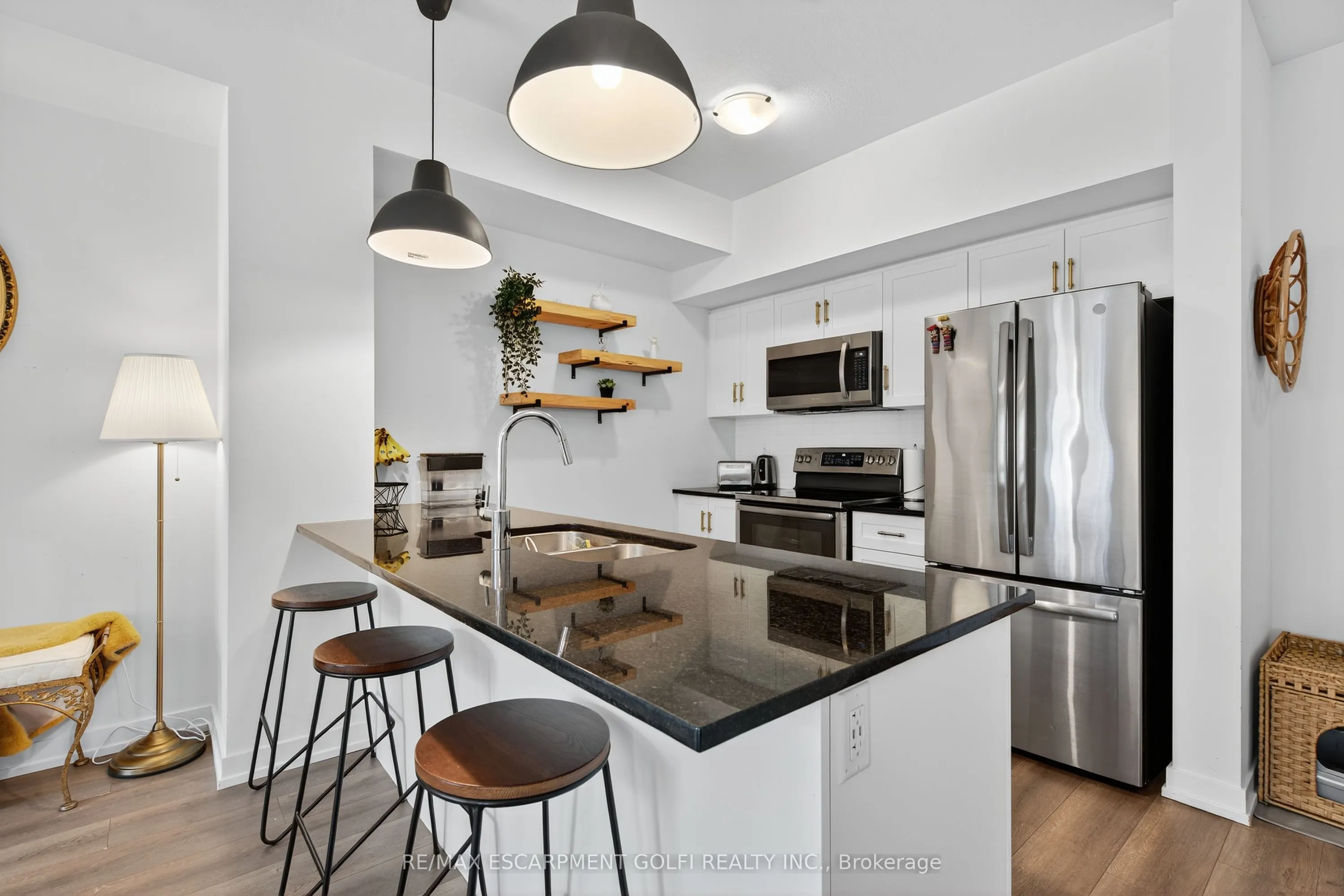 288 GLOVER Road, #21