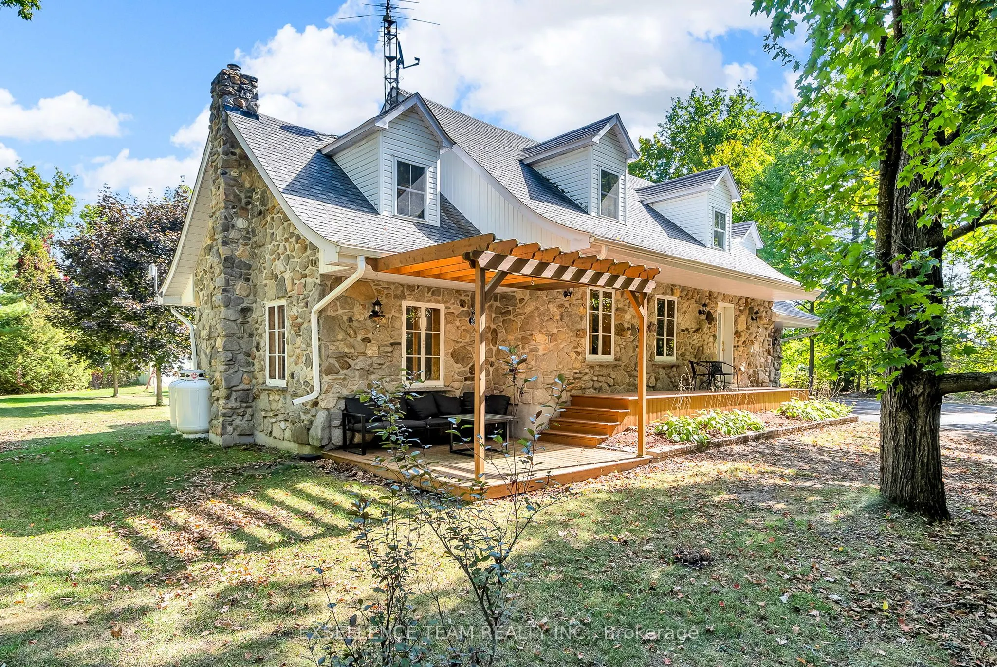 3769 4th Line Road