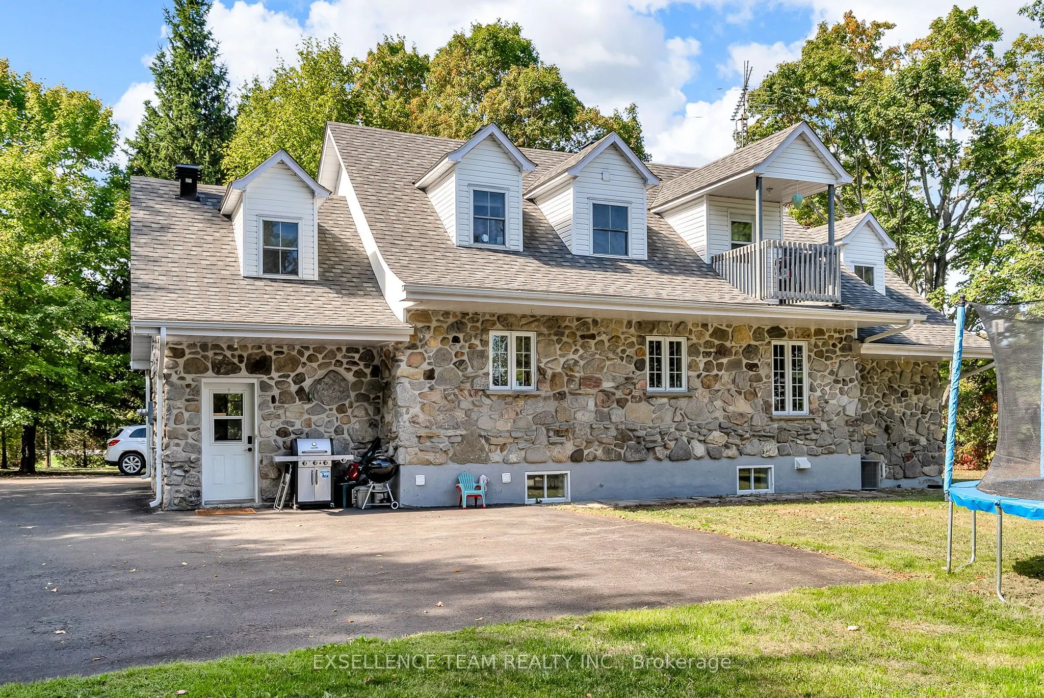 3769 4th Line Road