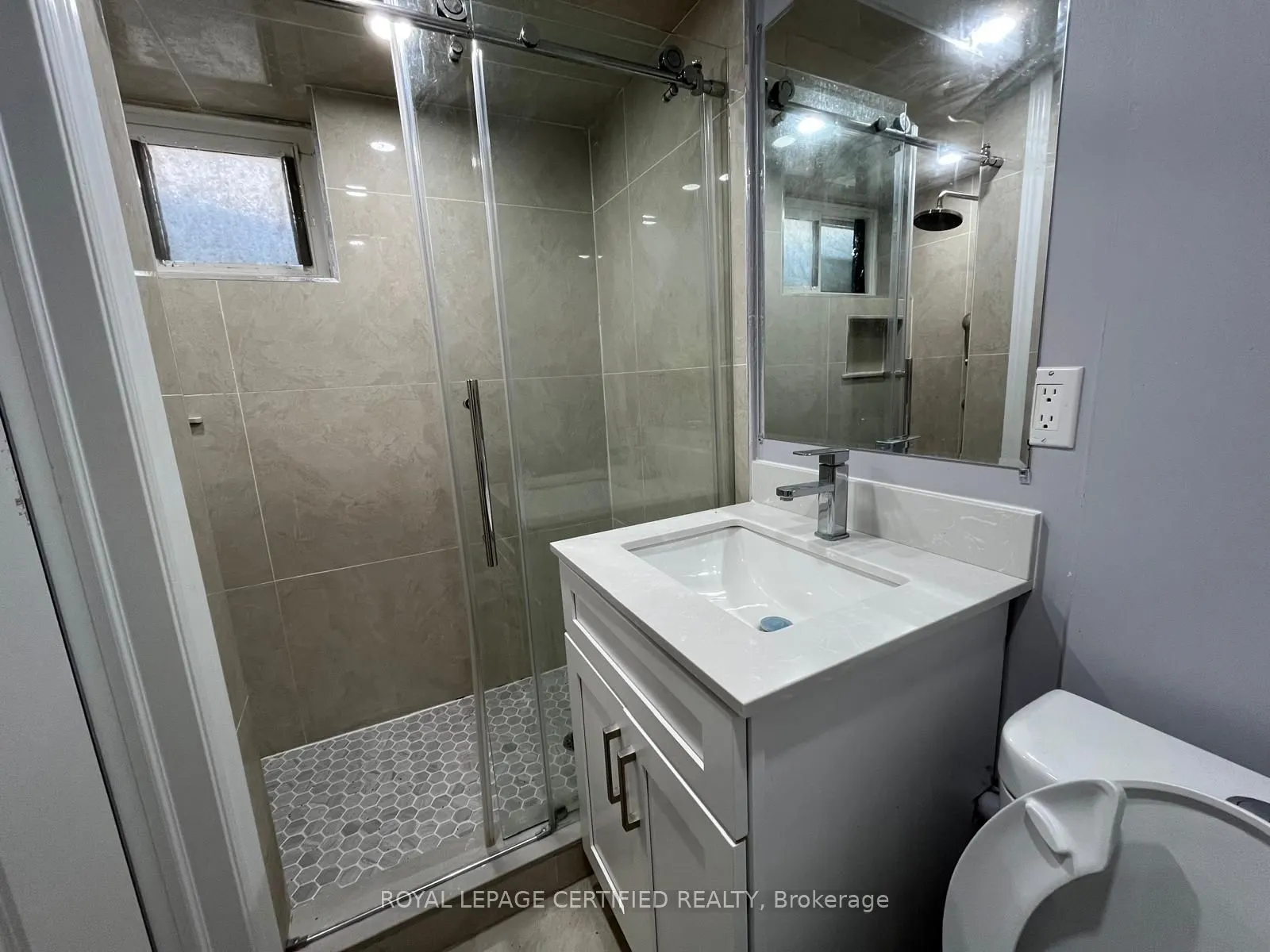 617 West 5th Street