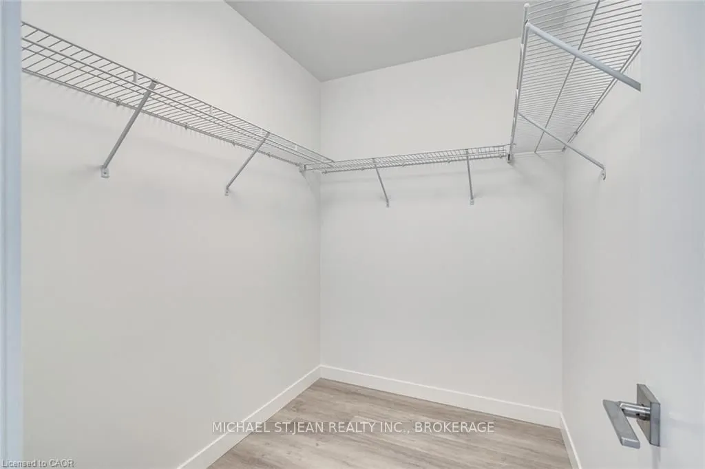 479 Charlton Avenue E, #603