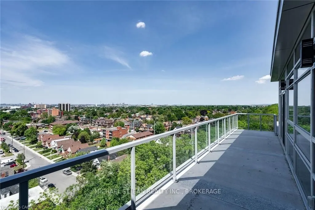 479 Charlton Avenue E, #603