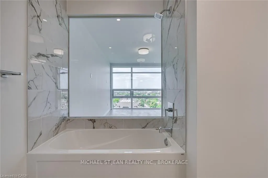 479 Charlton Avenue E, #603