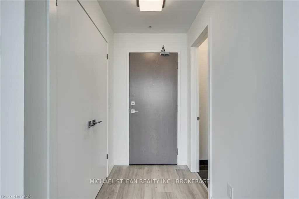 479 Charlton Avenue E, #603