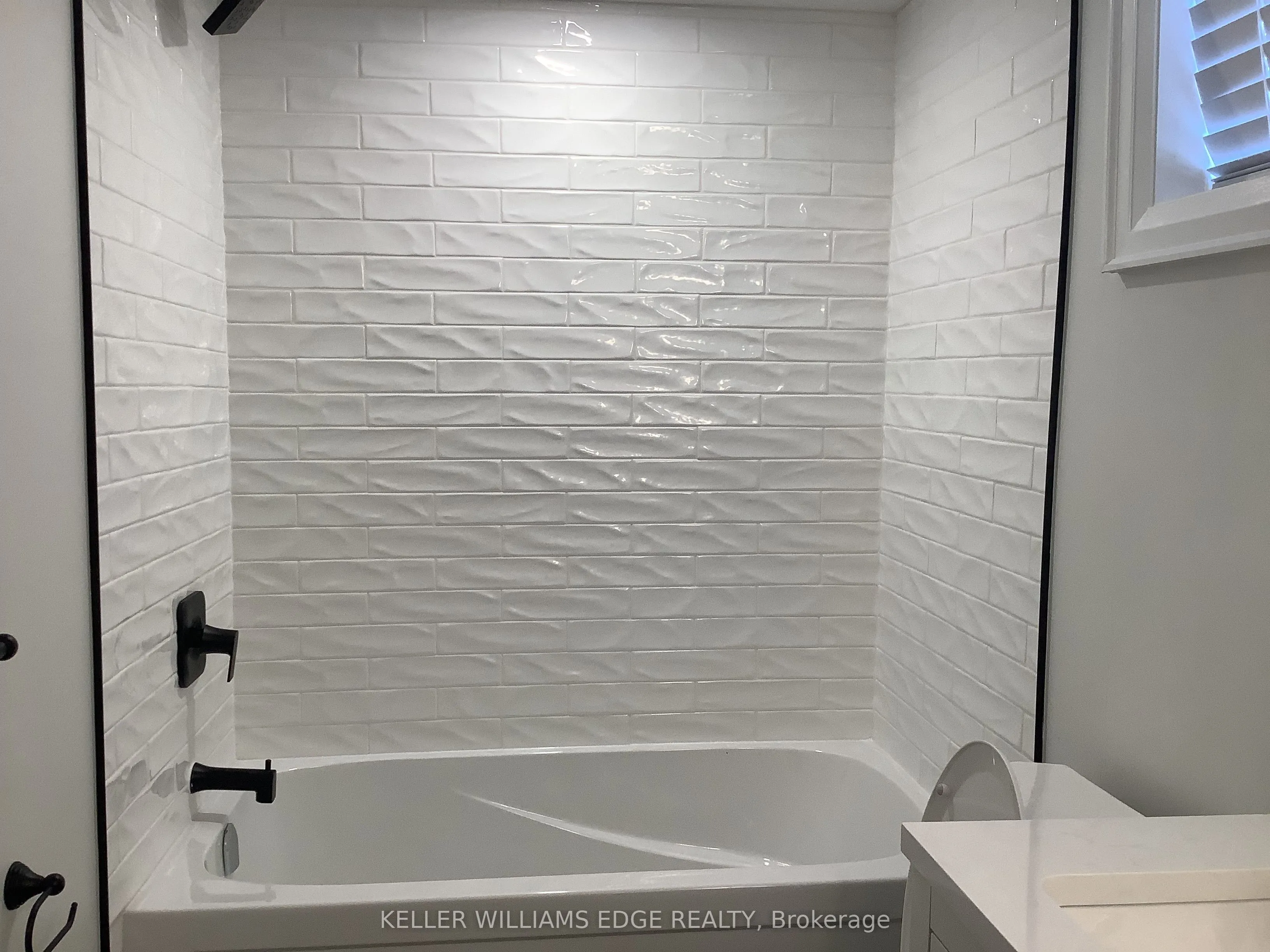 229 West 18th Street, #2